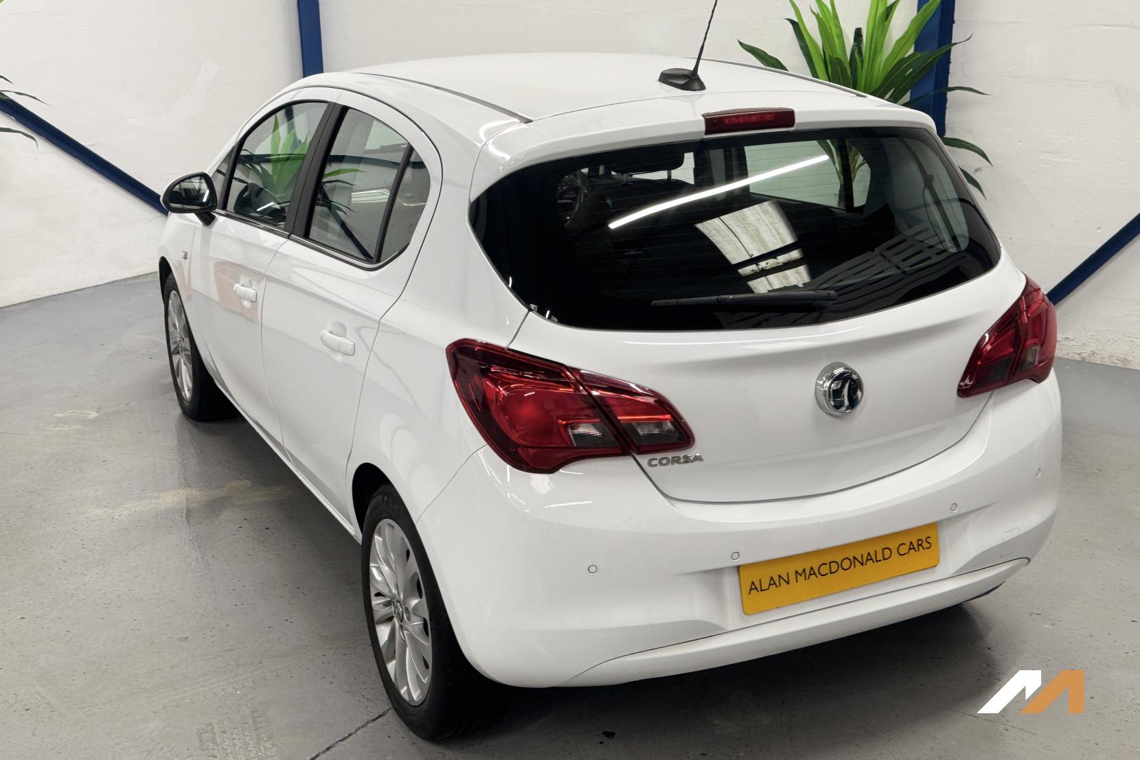 Vauxhall Corsa 1.4i ecoTEC SE Nav Hatchback 5dr Petrol Manual Euro 6 (90 ps)