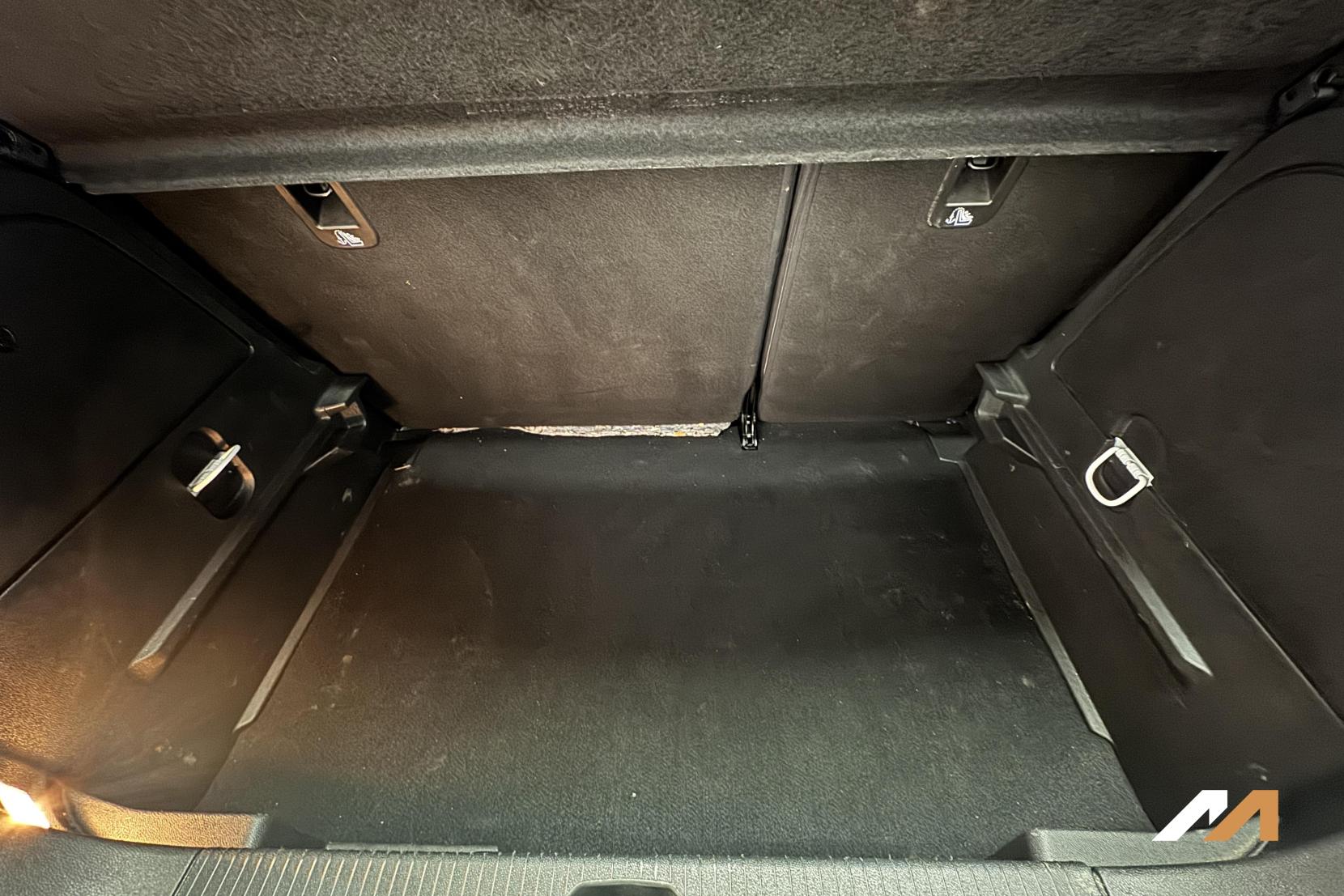 Vauxhall Corsa 1.4i ecoTEC SE Nav Hatchback 5dr Petrol Manual Euro 6 (90 ps)