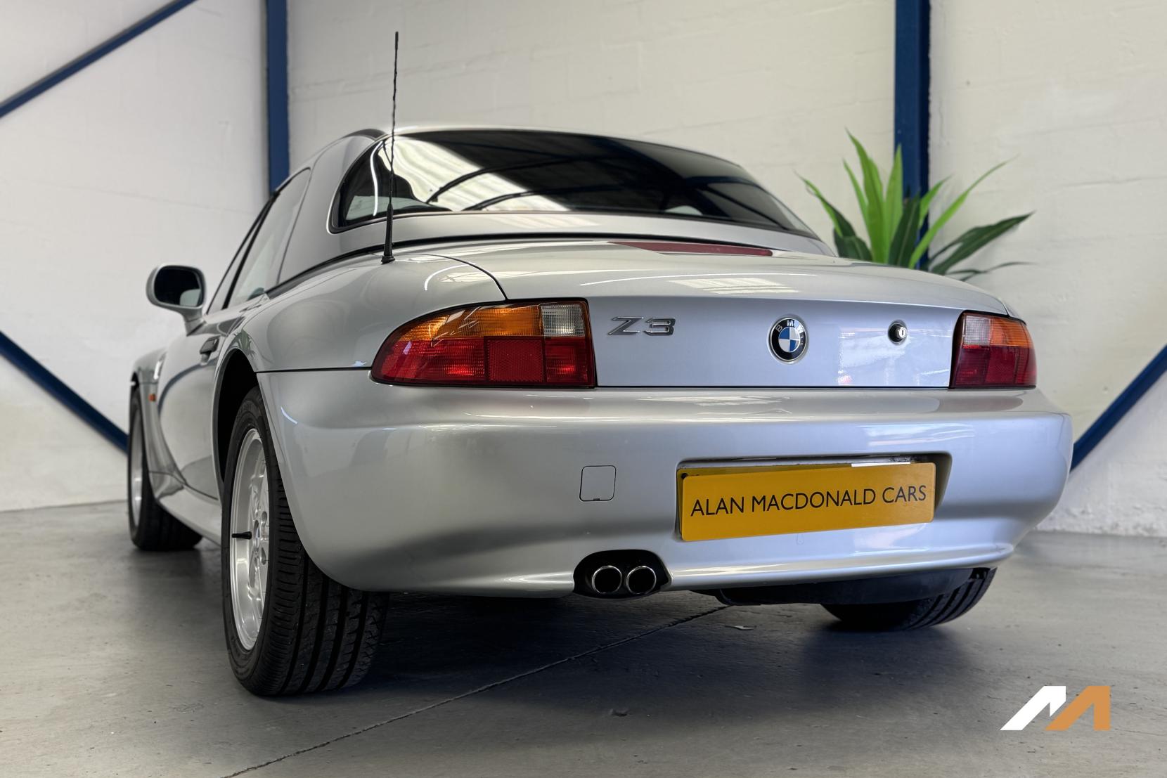 BMW Z3 2.8i Convertible 2dr Petrol Automatic (249 g/km, 193 bhp)