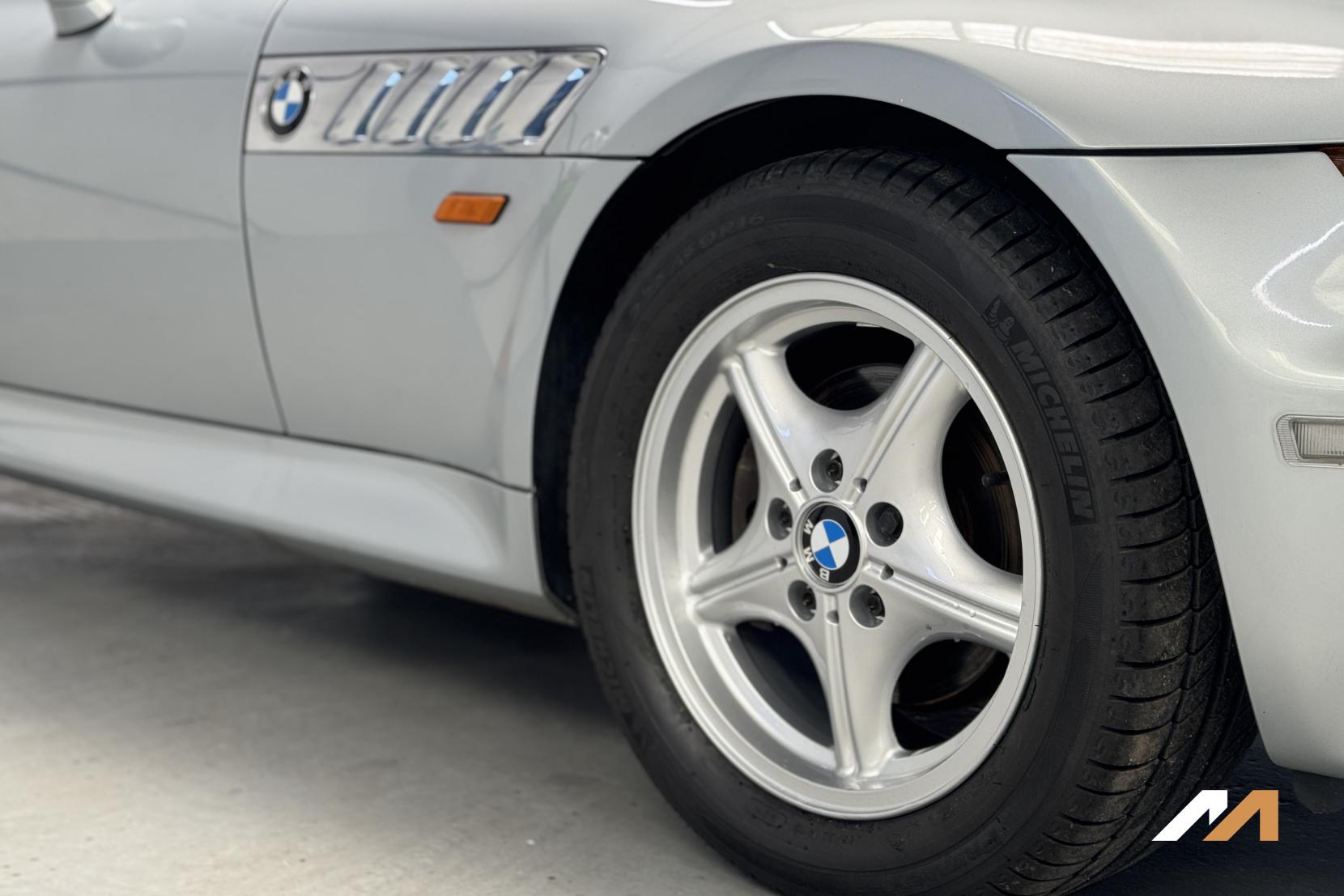 BMW Z3 2.8i Convertible 2dr Petrol Automatic (249 g/km, 193 bhp)