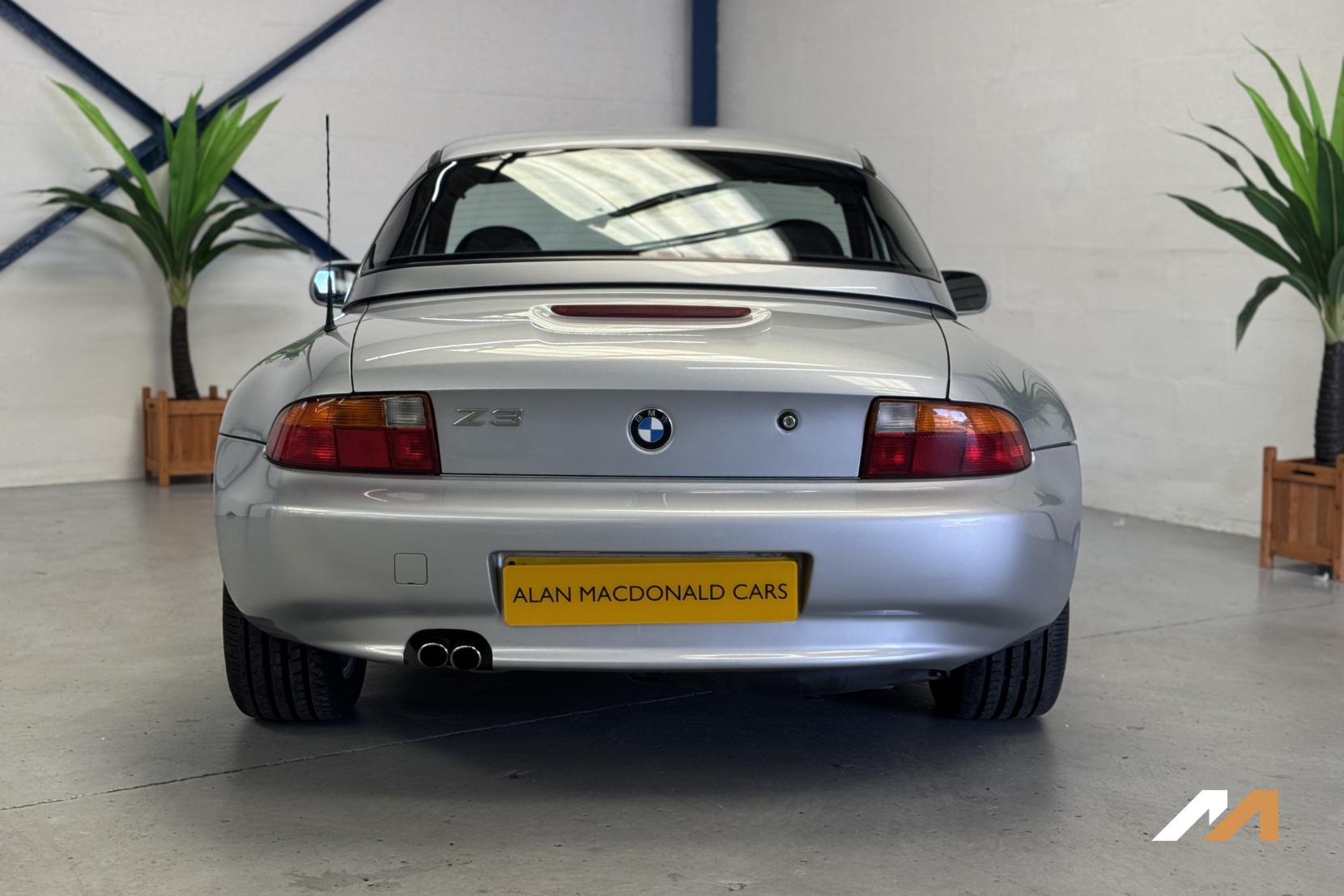 BMW Z3 2.8i Convertible 2dr Petrol Automatic (249 g/km, 193 bhp)