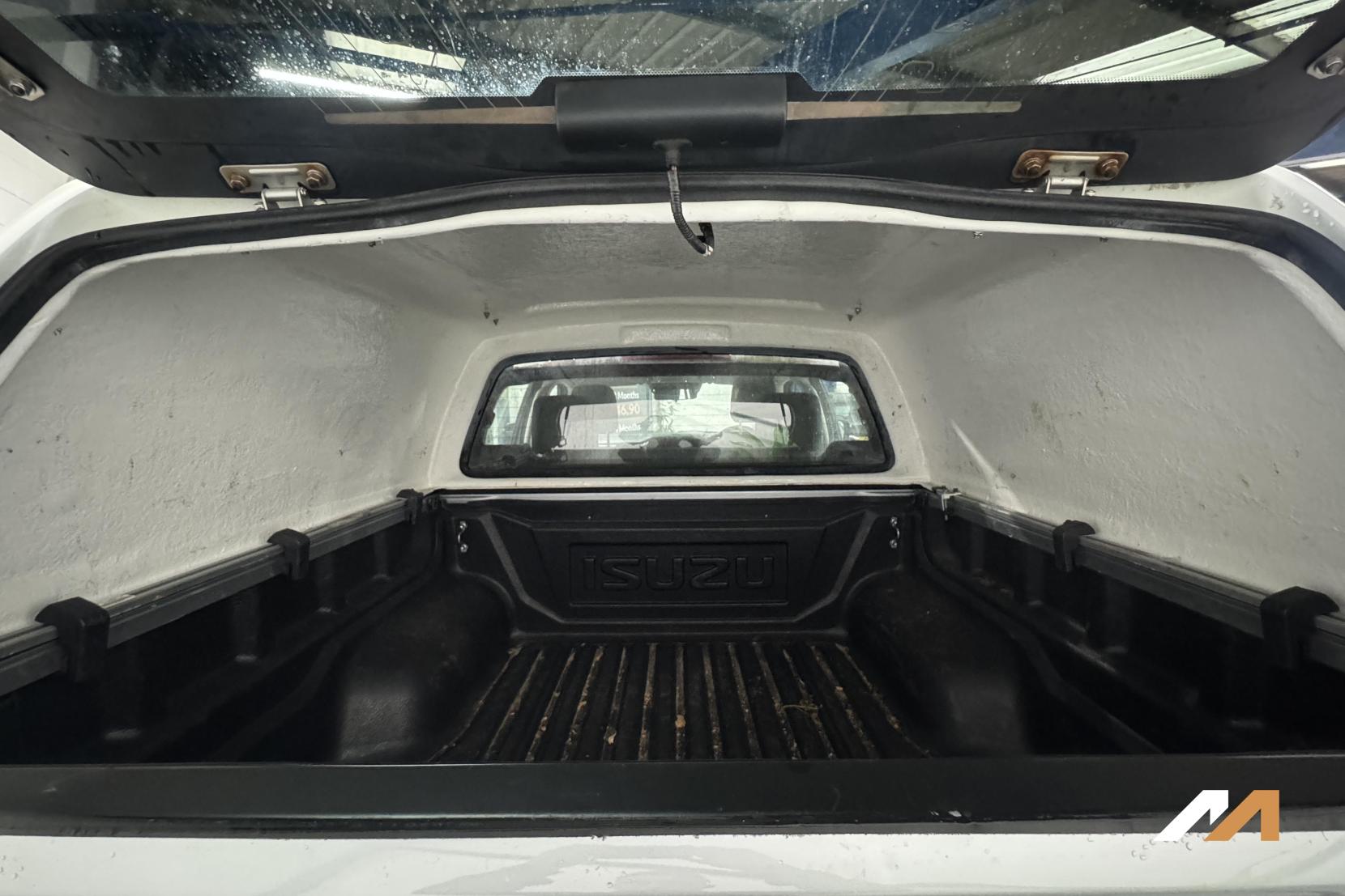 Isuzu D-Max 1.9 TD DL20 Pickup Double Cab 4dr Diesel Manual 4WD Euro 6 (s/s) (164 ps)