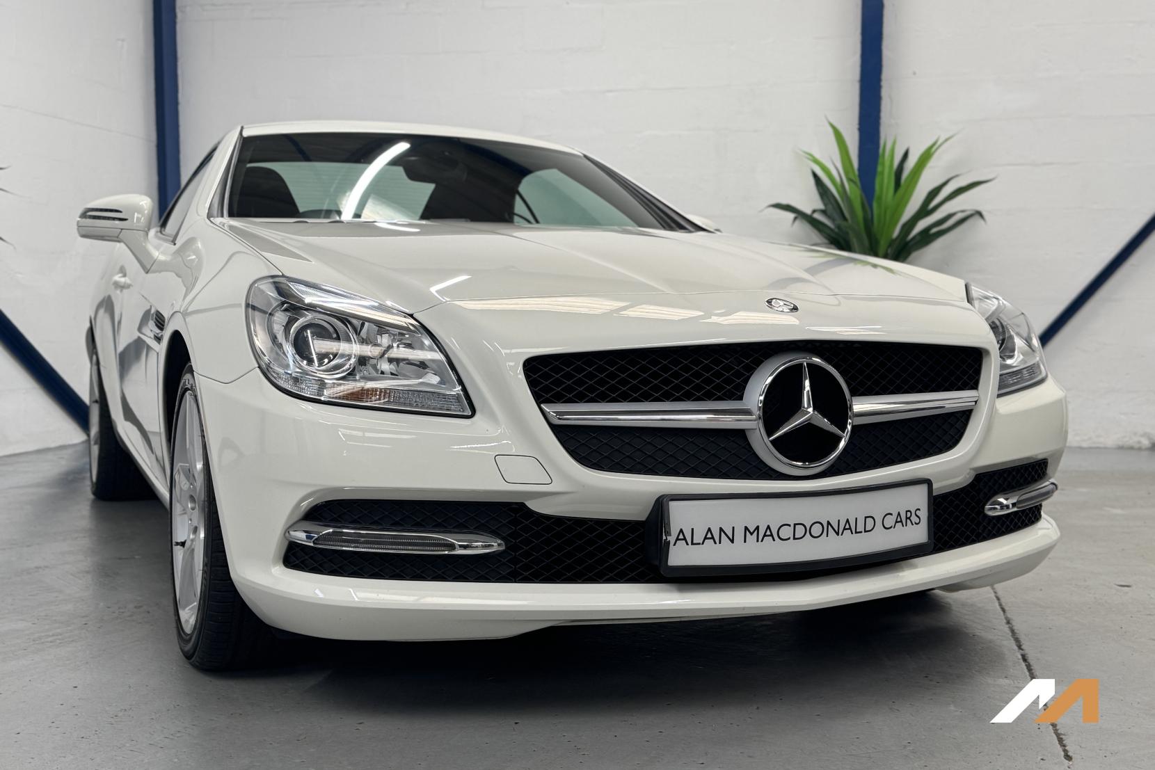 Mercedes-Benz SLK 2.1 SLK250 CDI BlueEfficiency Convertible 2dr Diesel G-Tronic+ Euro 5 (s/s) (204 ps)