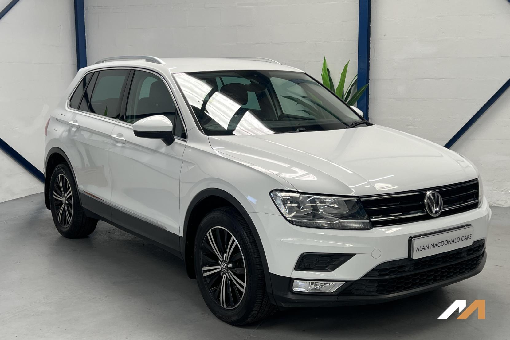 Volkswagen Tiguan 2.0 TDI BlueMotion Tech SE Navigation SUV 5dr Diesel Manual 4Motion Euro 6 (s/s) (150 ps)