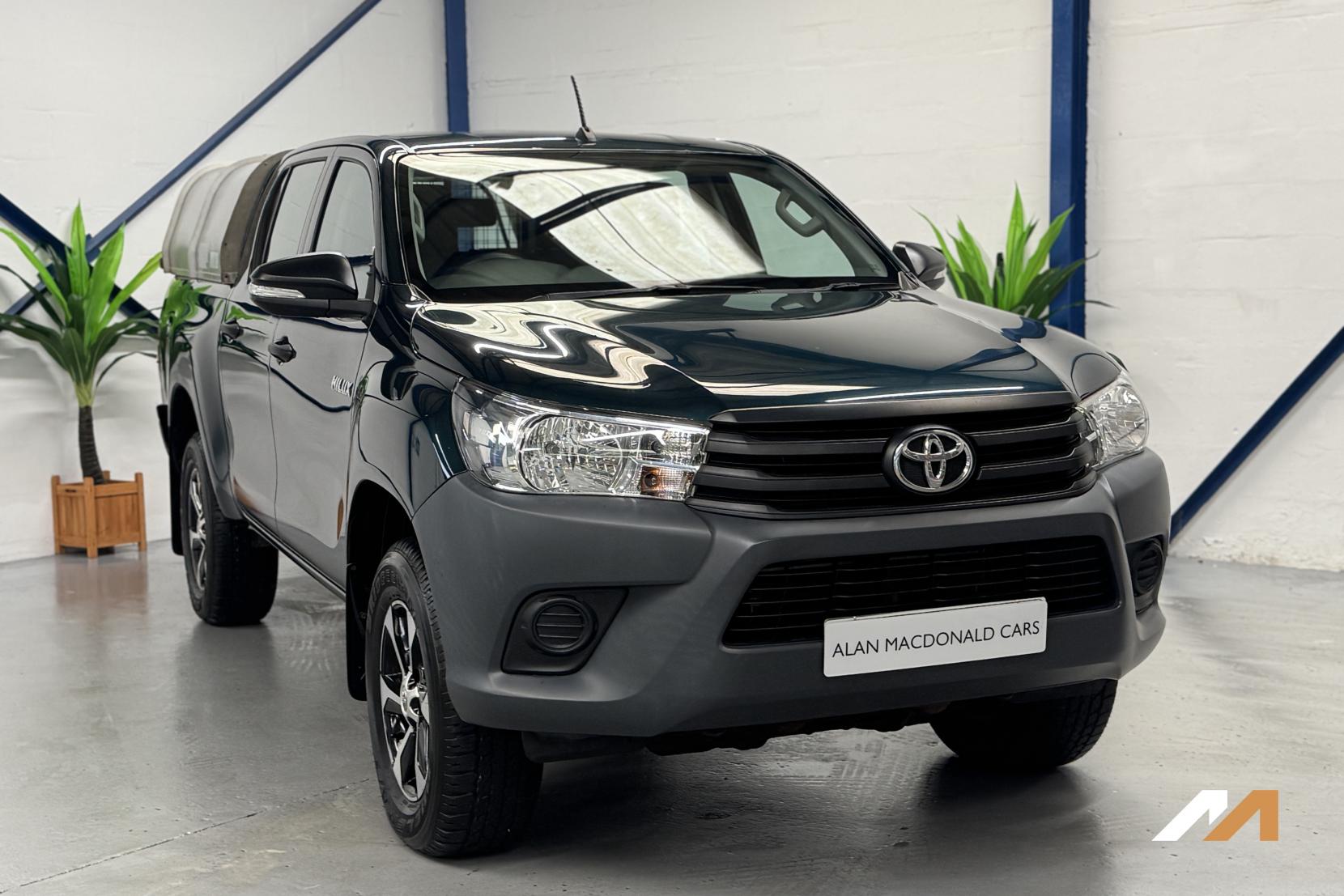 Toyota Hilux 2.4 D-4D Active Pickup Double Cab 4dr Diesel Manual 4WD Euro 6 (3.5t) (150 ps)
