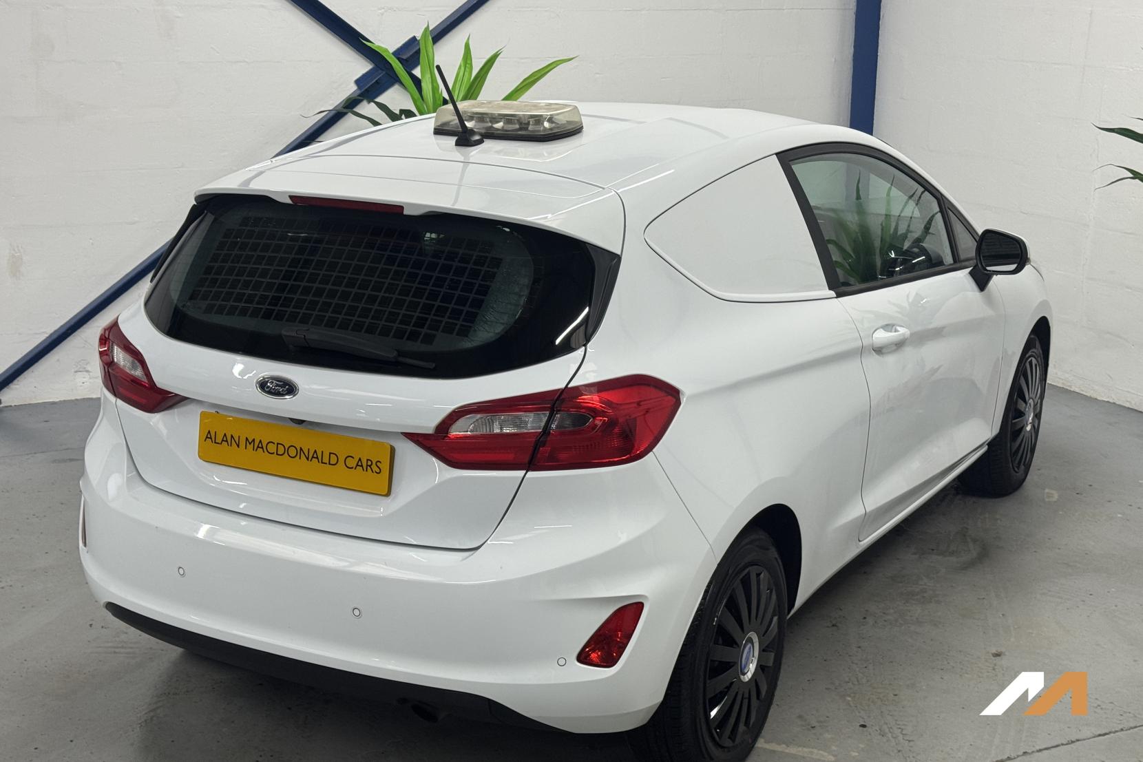 Ford Fiesta Van 1.5 TDCi Car Derived Van 3dr Diesel Manual Euro 6 (s/s) (85 ps)