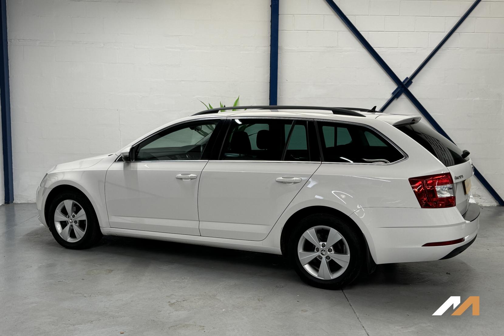 Skoda Octavia 1.6 TDI SE Technology Estate 5dr Diesel Manual Euro 6 (s/s) (115 ps)