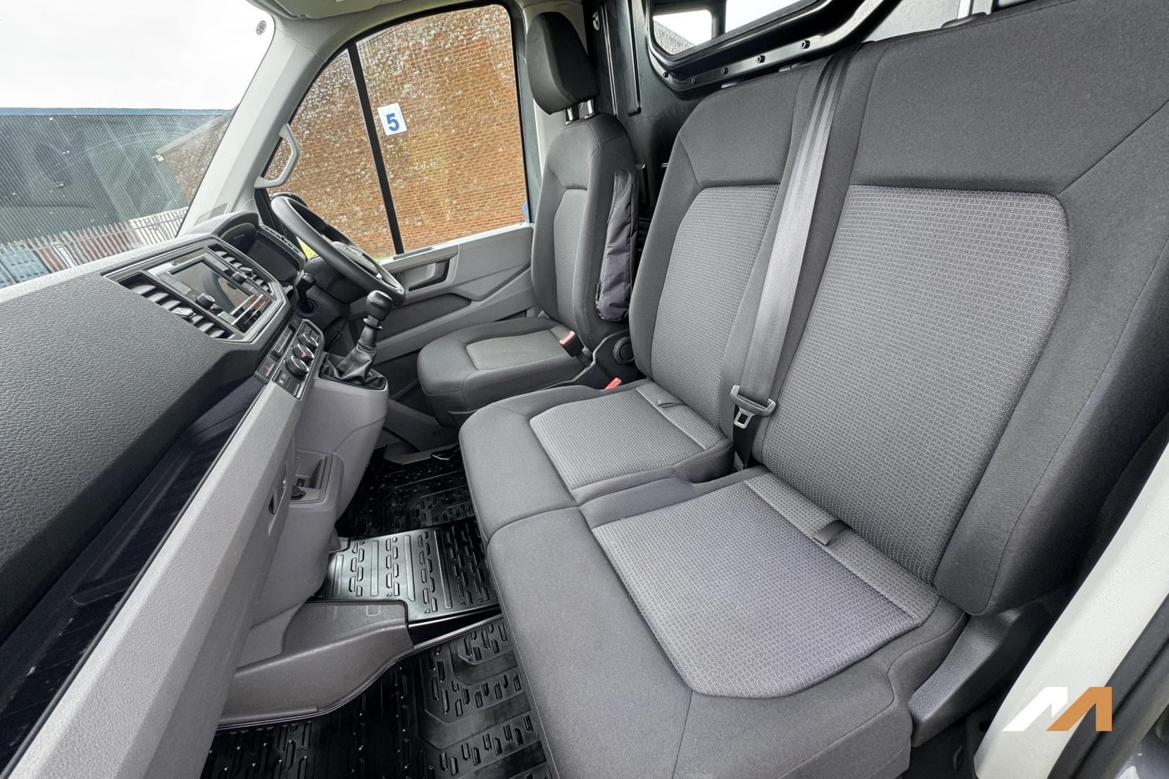 MAN TGE 2.0 3140d Panel Van 5dr Diesel Manual RWD Standard Medium Roof Euro 6 (s/s) (140 ps)