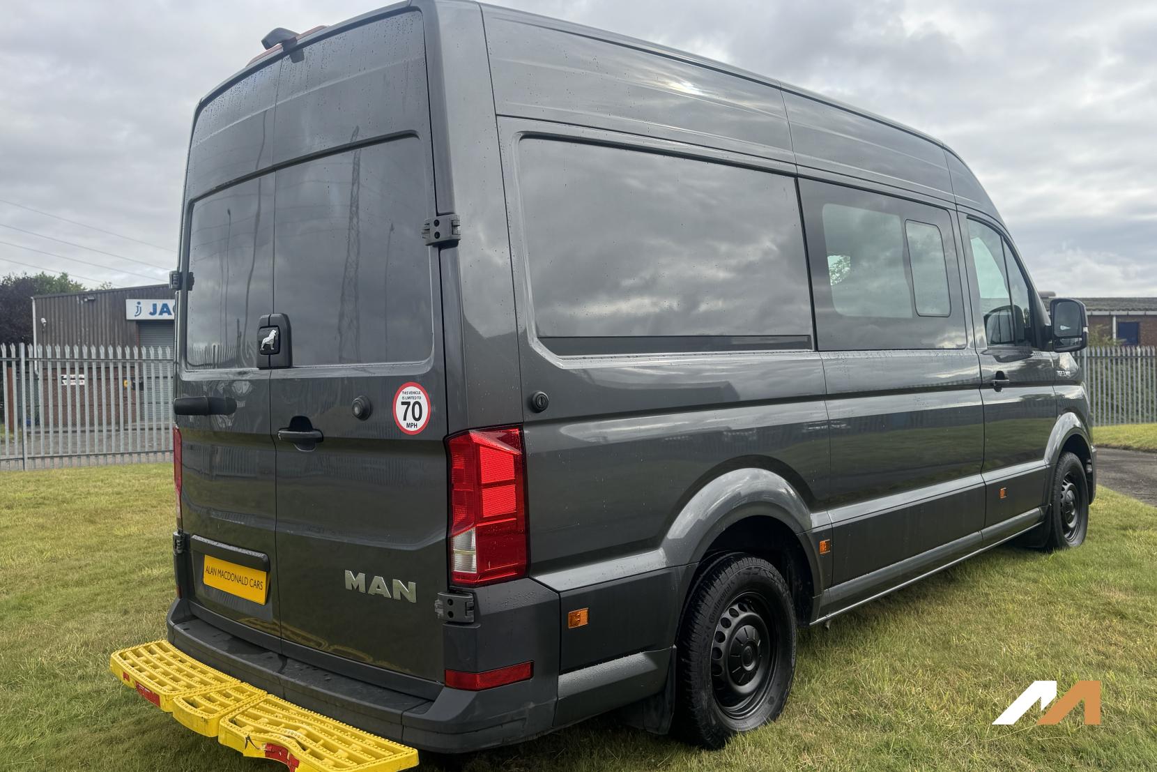MAN TGE 2.0 3140d Panel Van 5dr Diesel Manual RWD Standard Medium Roof Euro 6 (s/s) (140 ps)
