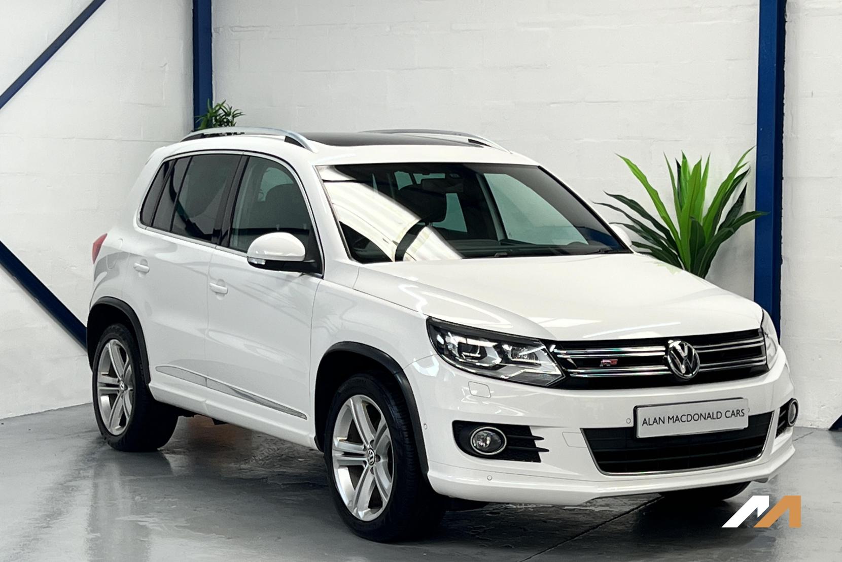 Volkswagen Tiguan 2.0 TDI BlueMotion Tech R-Line SUV 5dr Diesel Manual 4WD Euro 5 (s/s) (170 ps)