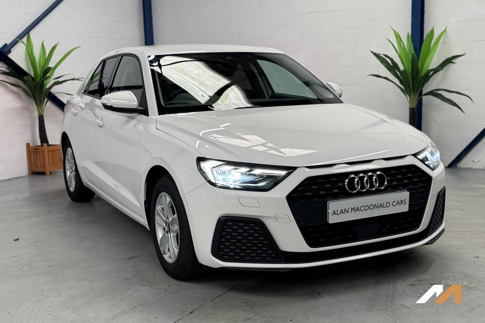 Audi A1 1.0 TFSI 25 Technik Sportback 5dr Petrol Manual Euro 6 (s/s) (95 ps)