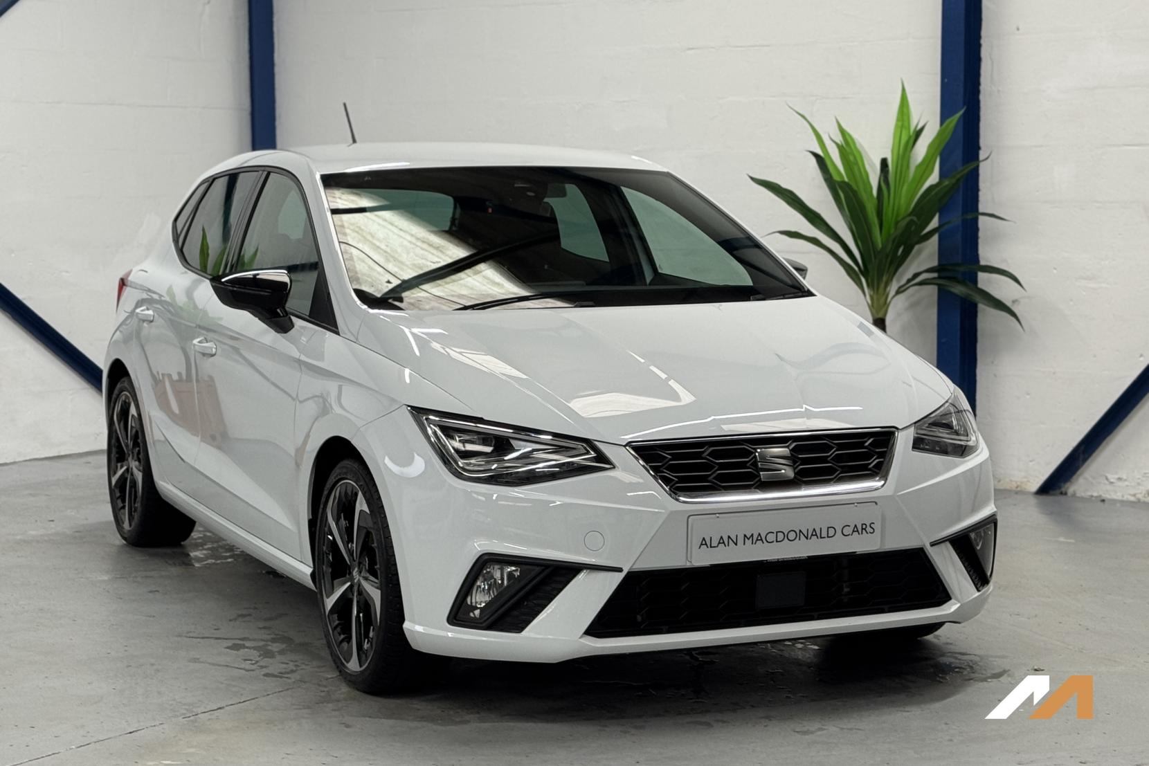 SEAT Ibiza 1.0 TSI FR Sport Hatchback 5dr Petrol Manual Euro 6 (s/s) (95 ps)
