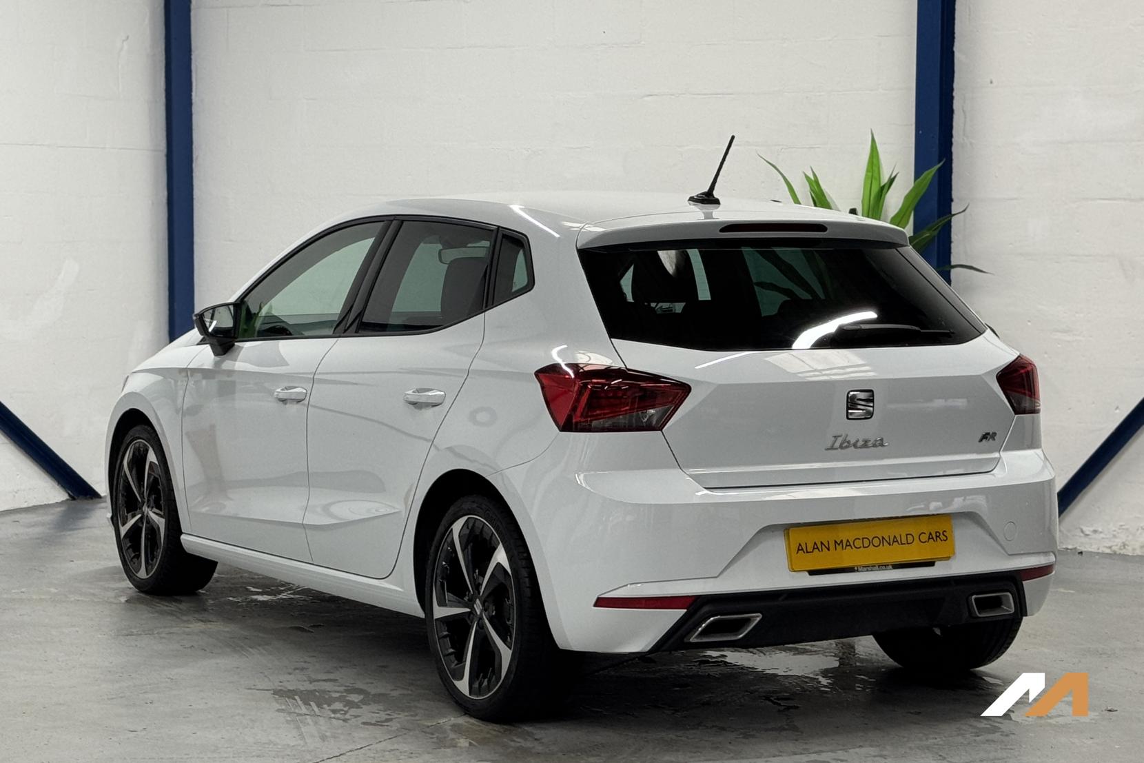 SEAT Ibiza 1.0 TSI FR Sport Hatchback 5dr Petrol Manual Euro 6 (s/s) (95 ps)