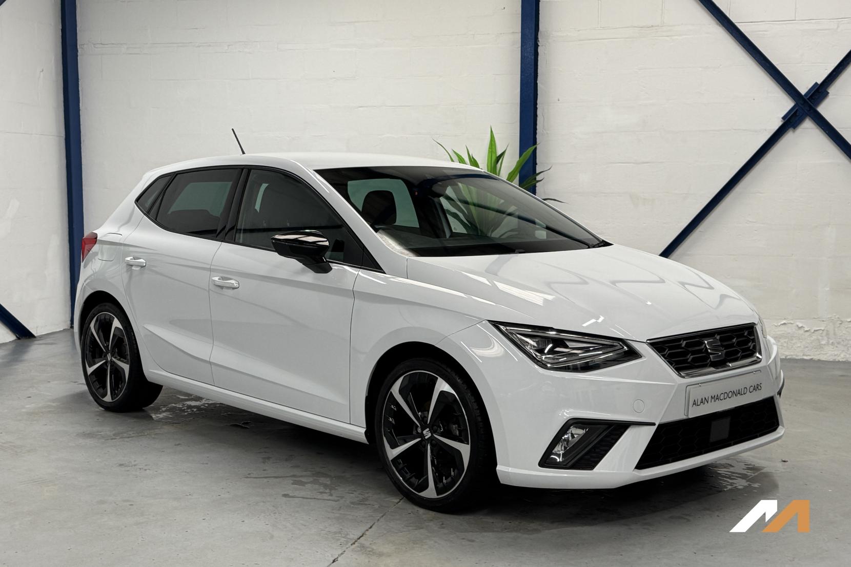 SEAT Ibiza 1.0 TSI FR Sport Hatchback 5dr Petrol Manual Euro 6 (s/s) (95 ps)