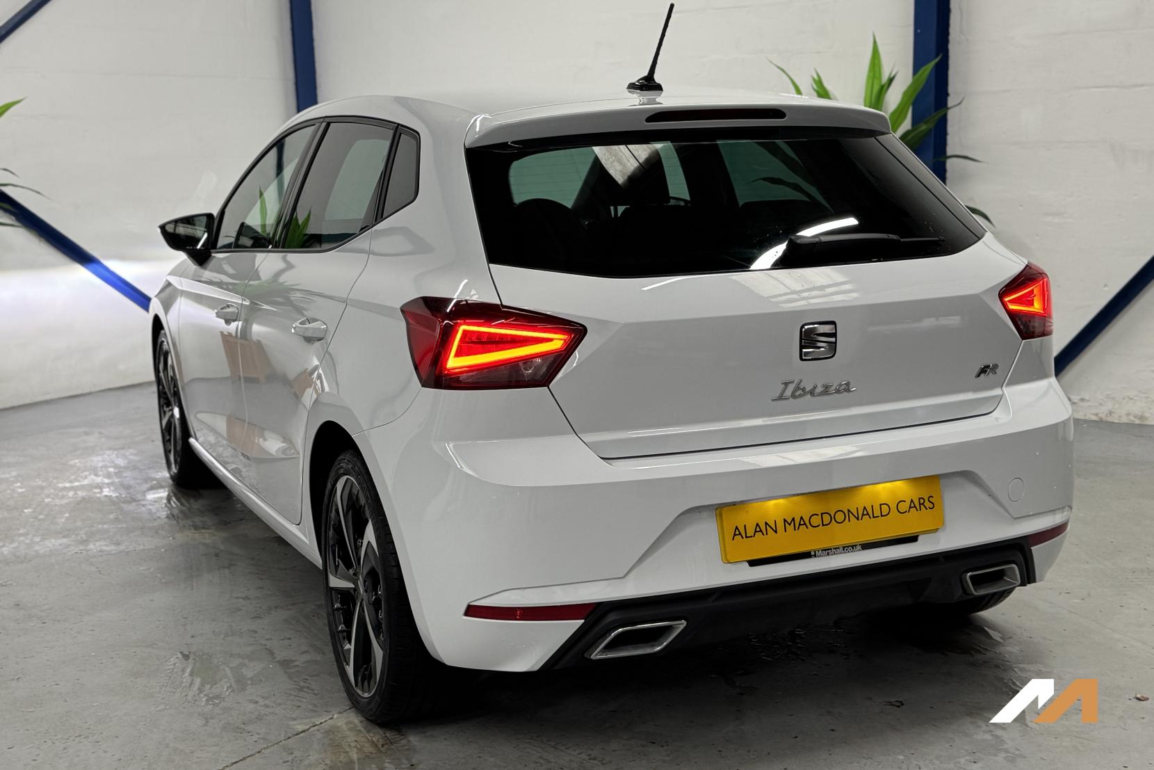 SEAT Ibiza 1.0 TSI FR Sport Hatchback 5dr Petrol Manual Euro 6 (s/s) (95 ps)