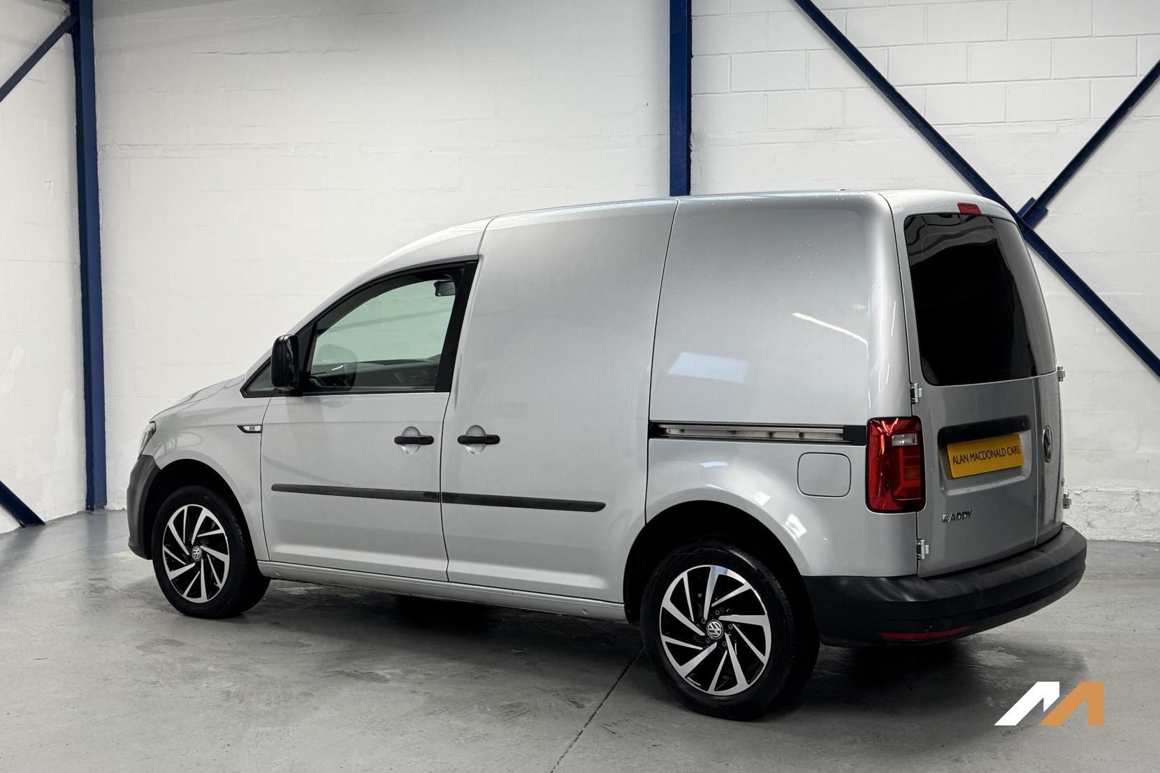 Volkswagen Caddy 2.0 TDI C20 BlueMotion Tech Startline Panel Van 5dr Diesel Manual SWB Euro 6 (s/s) (102 ps)