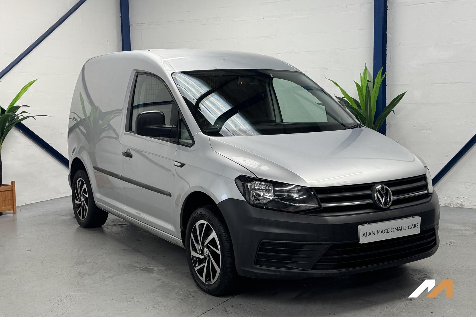 Volkswagen Caddy 2.0 TDI C20 BlueMotion Tech Startline Panel Van 5dr Diesel Manual SWB Euro 6 (s/s) (102 ps)