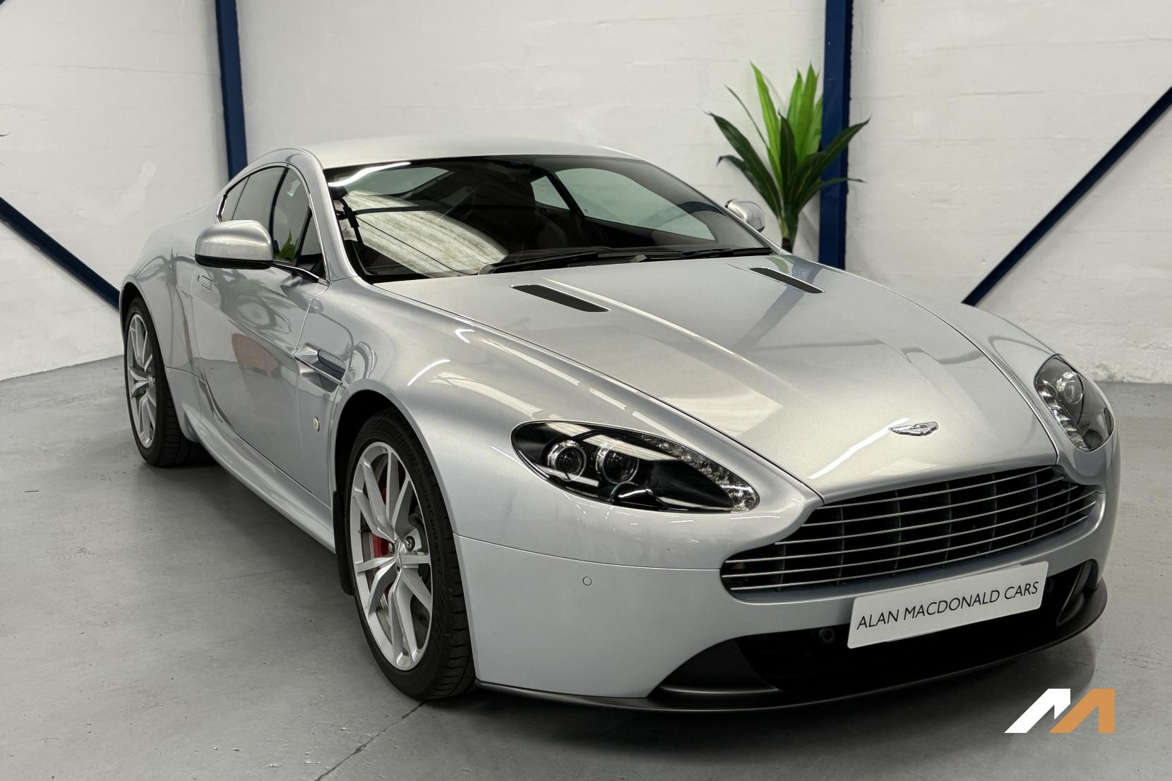 Aston Martin V8 Vantage Aston Martin Vantage 4.7 V8 Coupe 2dr Petrol Manual 