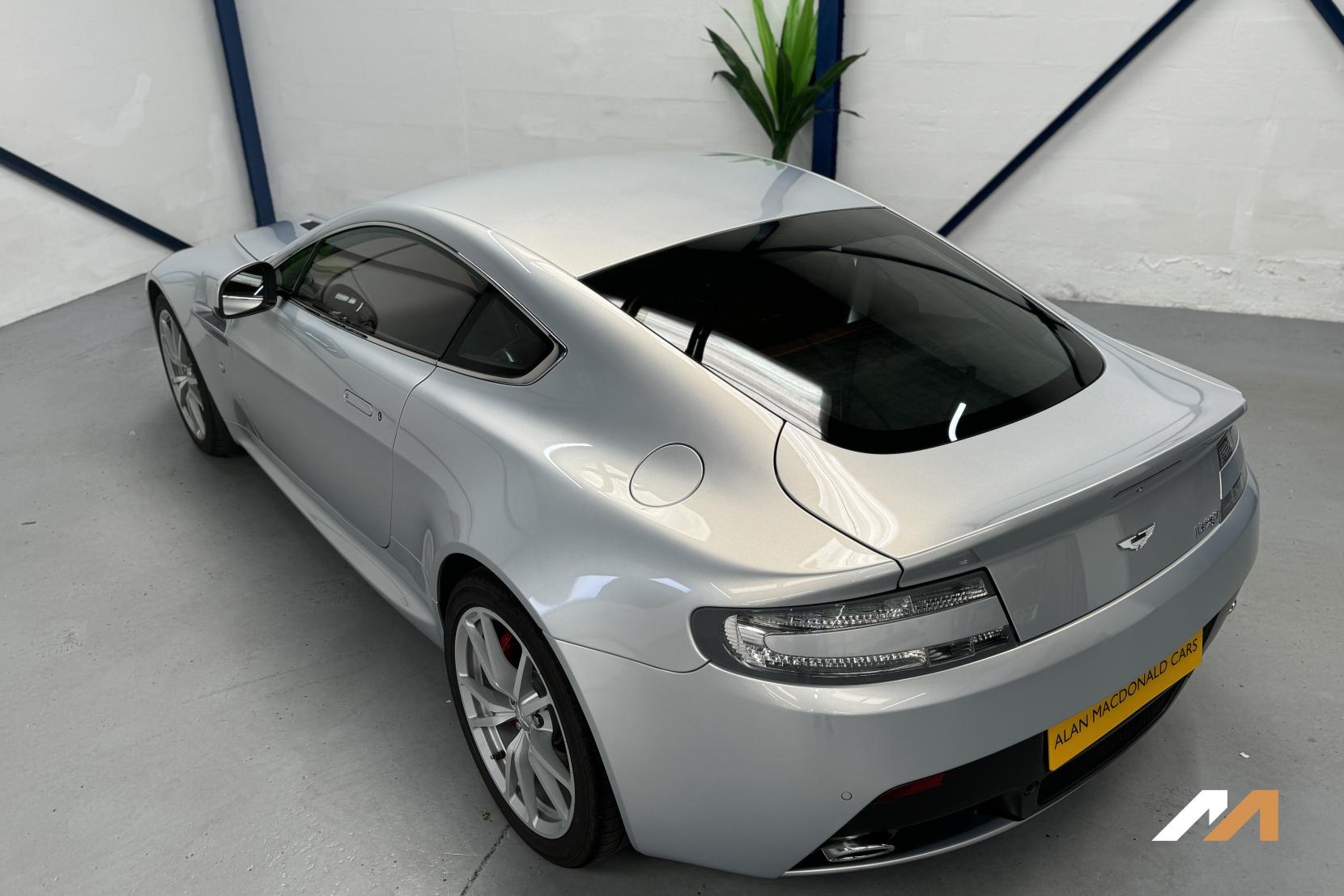 Aston Martin V8 Vantage Aston Martin Vantage 4.7 V8 Coupe 2dr Petrol Manual 