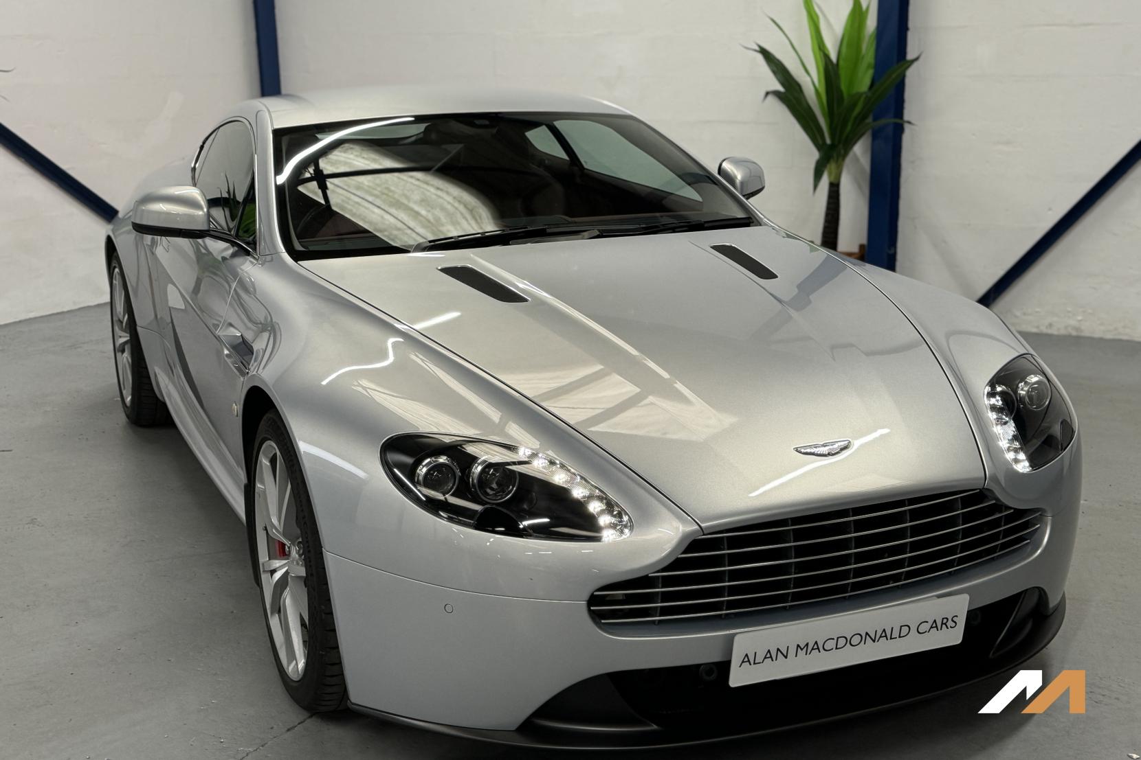 Aston Martin V8 Vantage Aston Martin Vantage 4.7 V8 Coupe 2dr Petrol Manual 