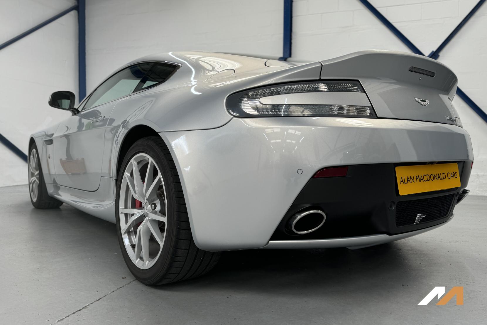 Aston Martin V8 Vantage Aston Martin Vantage 4.7 V8 Coupe 2dr Petrol Manual 