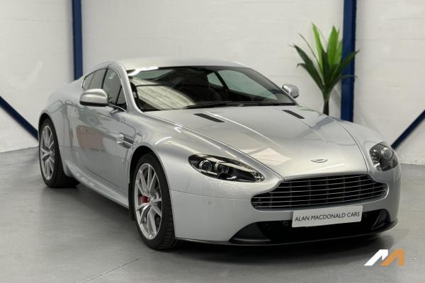 Aston Martin V8 Vantage Aston Martin Vantage 4.7 V8 Coupe 2dr Petrol Manual 