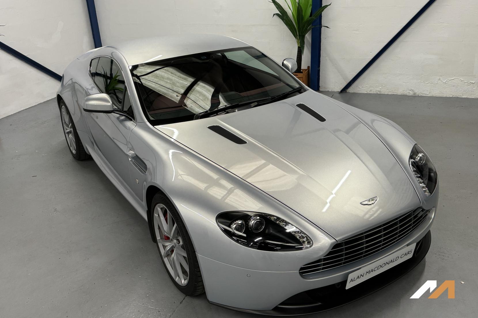 Aston Martin V8 Vantage Aston Martin Vantage 4.7 V8 Coupe 2dr Petrol Manual 