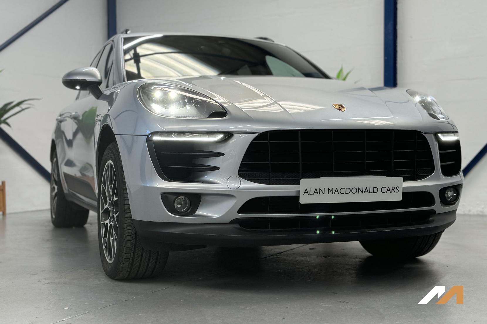 Porsche Macan 3.0 TD V6 S SUV 5dr Diesel PDK 4WD Euro 6 (s/s) (258 ps)