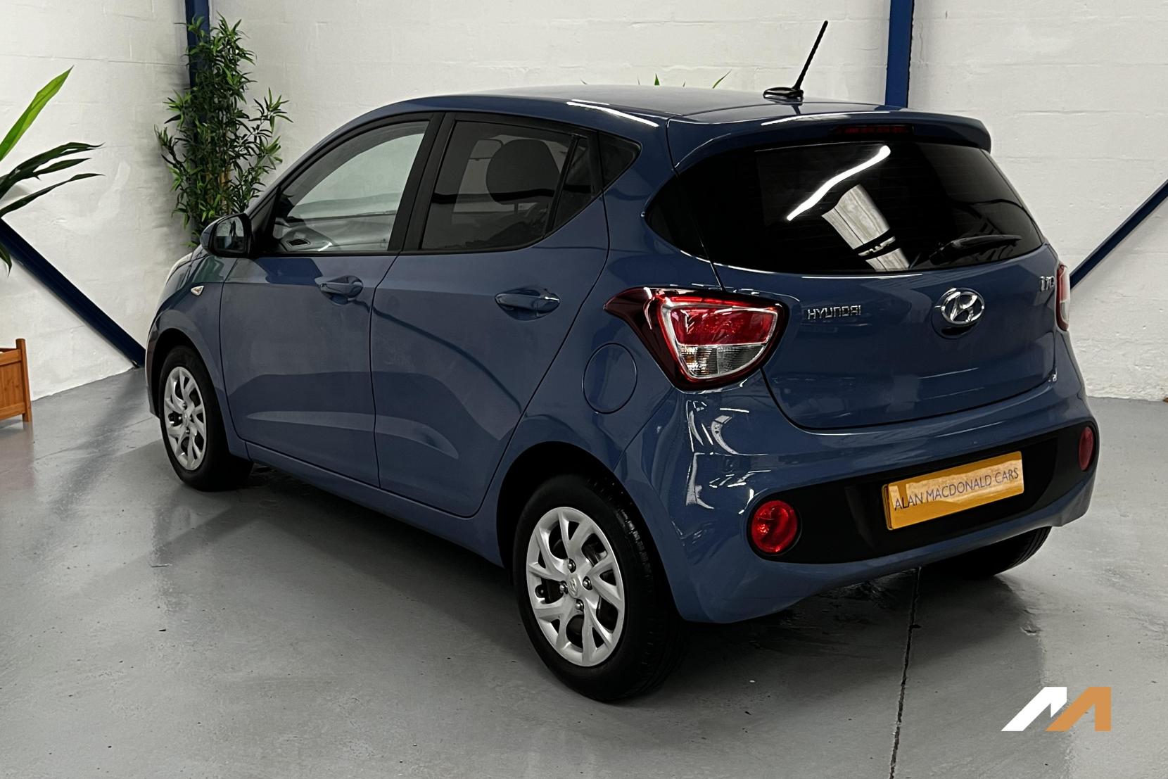 Hyundai i10 1.2 SE Hatchback 5dr Petrol Manual Euro 6 (87 ps)