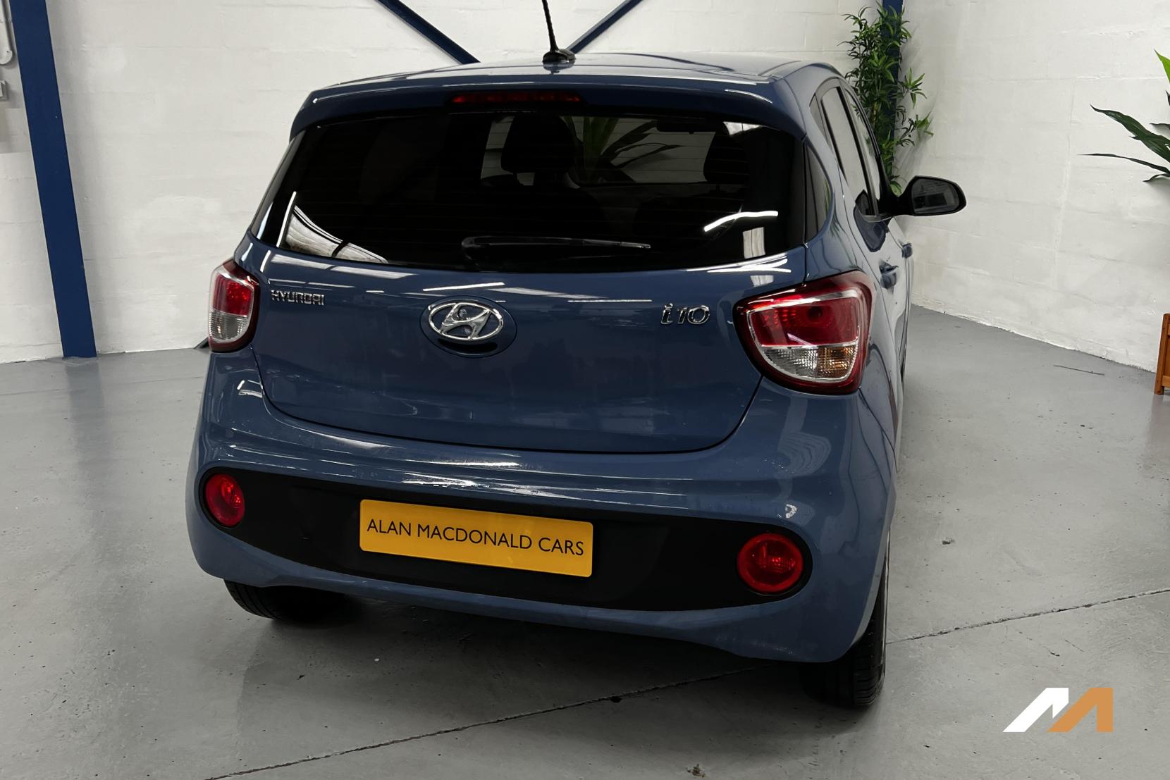 Hyundai i10 1.2 SE Hatchback 5dr Petrol Manual Euro 6 (87 ps)