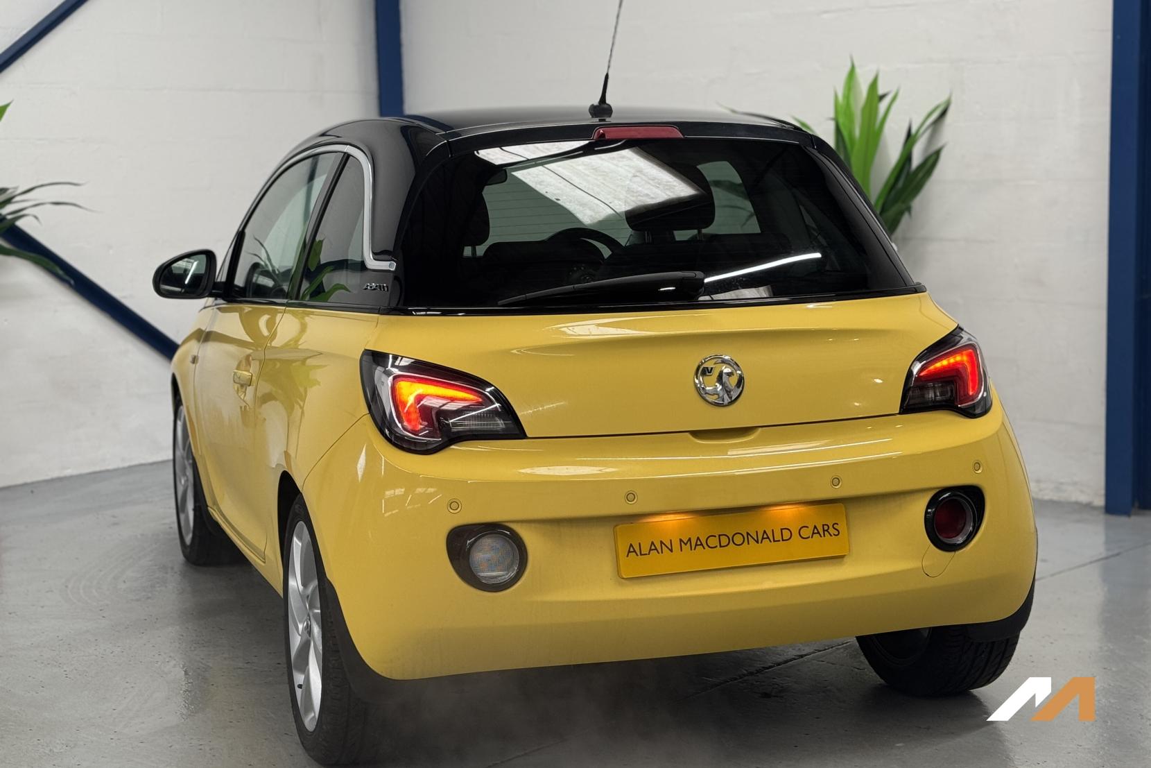 Vauxhall ADAM 1.4 16v SLAM Hatchback 3dr Petrol Manual Euro 5 (100 ps)