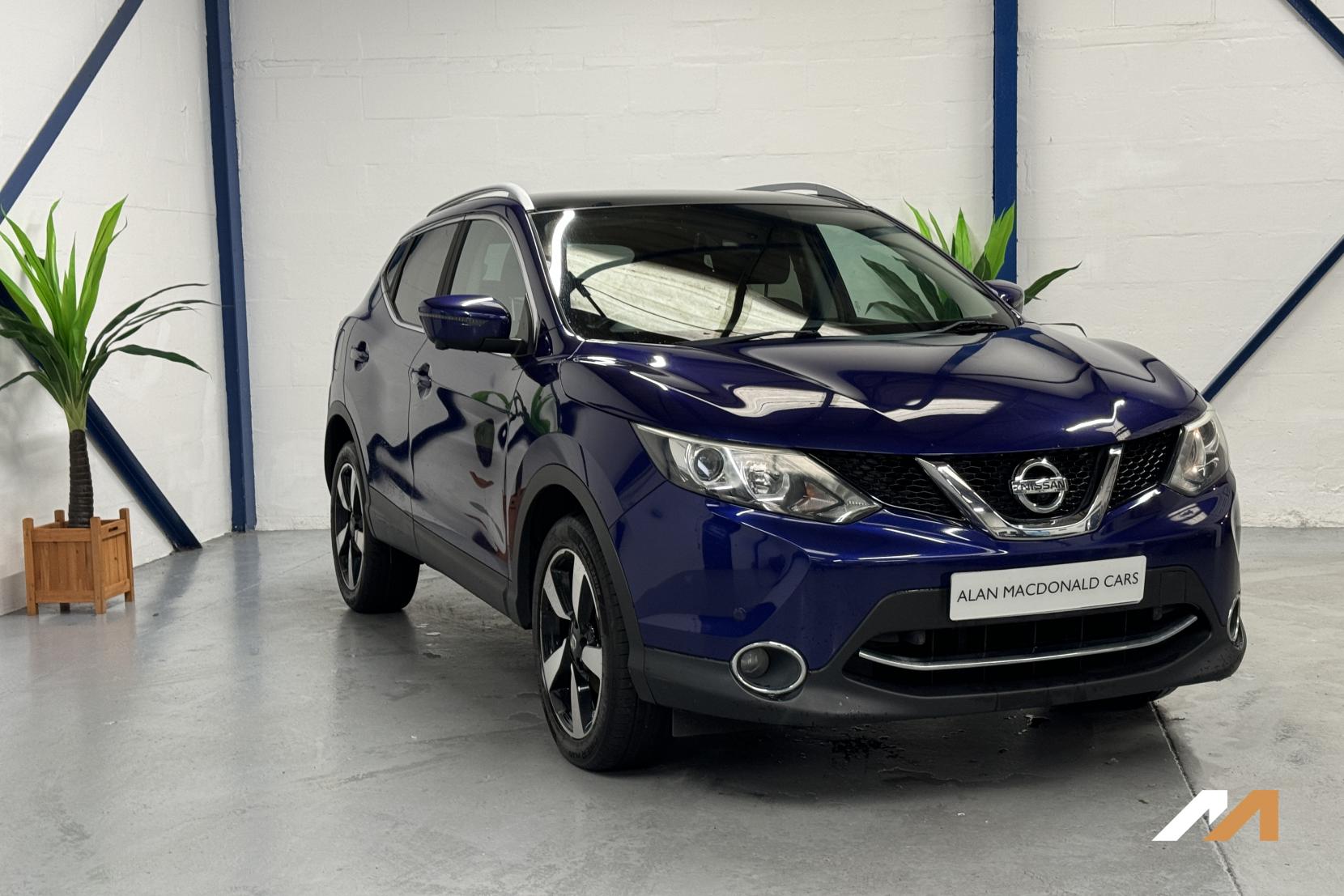 Nissan Qashqai 1.5 dCi n-tec+ SUV 5dr Diesel Manual 2WD Euro 5 (s/s) (110 ps)