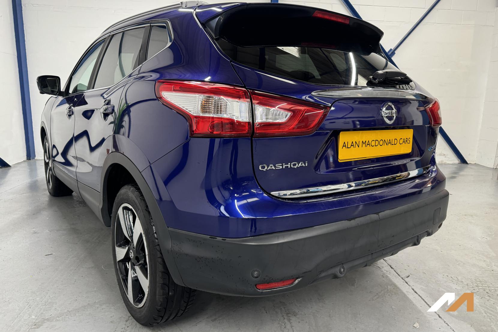 Nissan Qashqai 1.5 dCi n-tec+ SUV 5dr Diesel Manual 2WD Euro 5 (s/s) (110 ps)