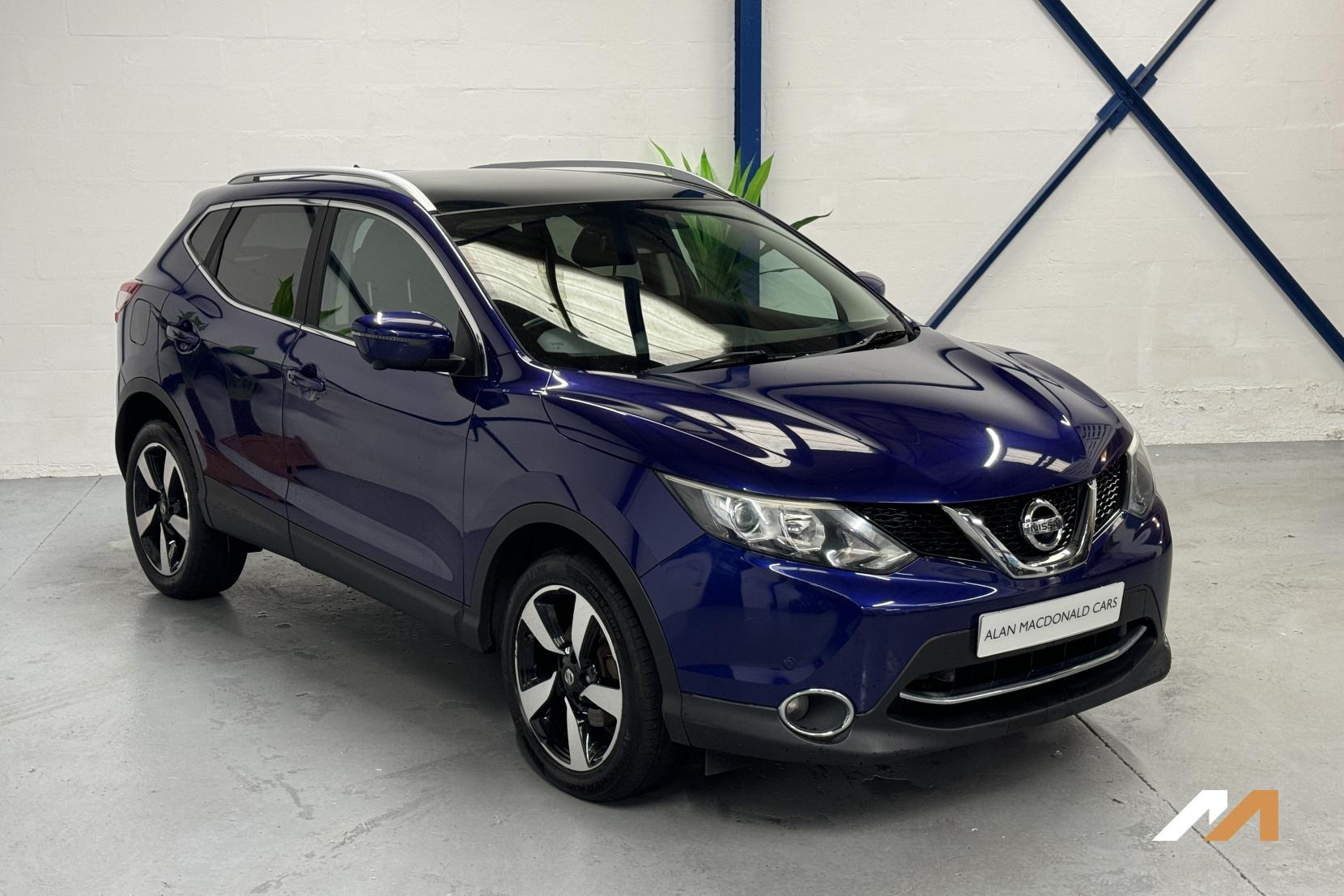 Nissan Qashqai 1.5 dCi n-tec+ SUV 5dr Diesel Manual 2WD Euro 5 (s/s) (110 ps)