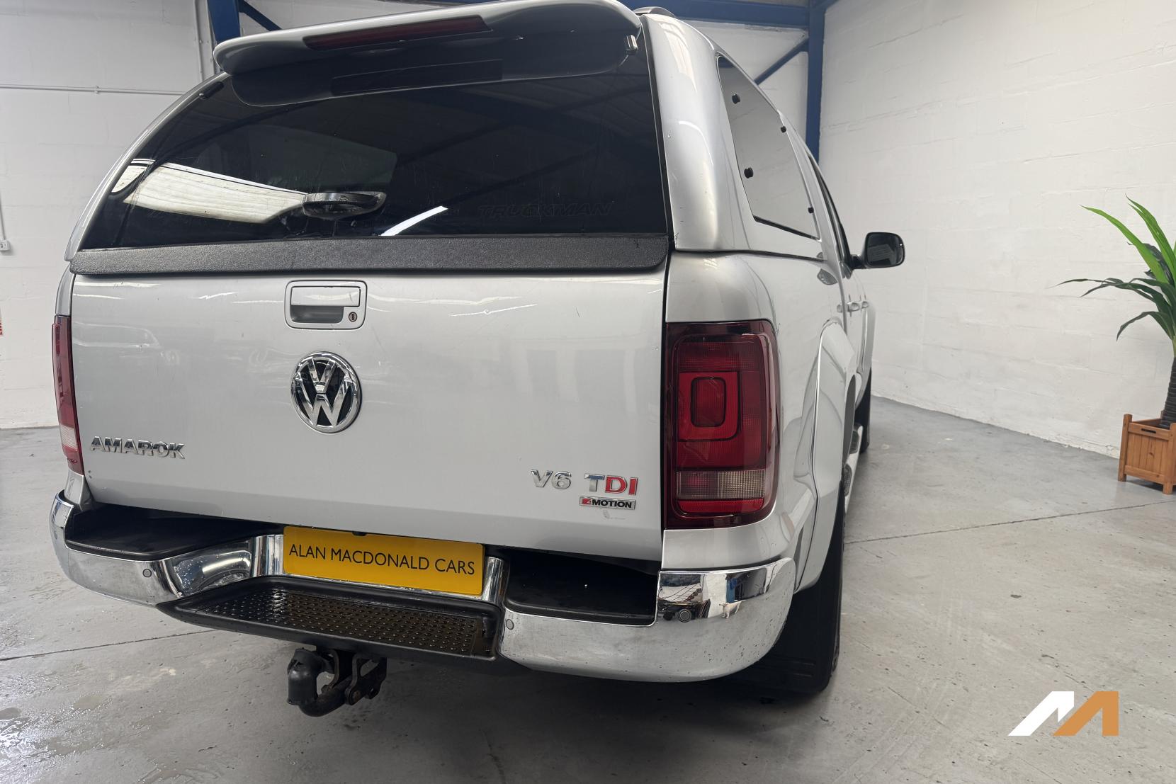 Volkswagen Amarok 3.0 TDI V6 BlueMotion Tech Highline Pickup Double Cab 4dr Diesel Auto 4Motion Euro 6 (s/s) (224 ps)