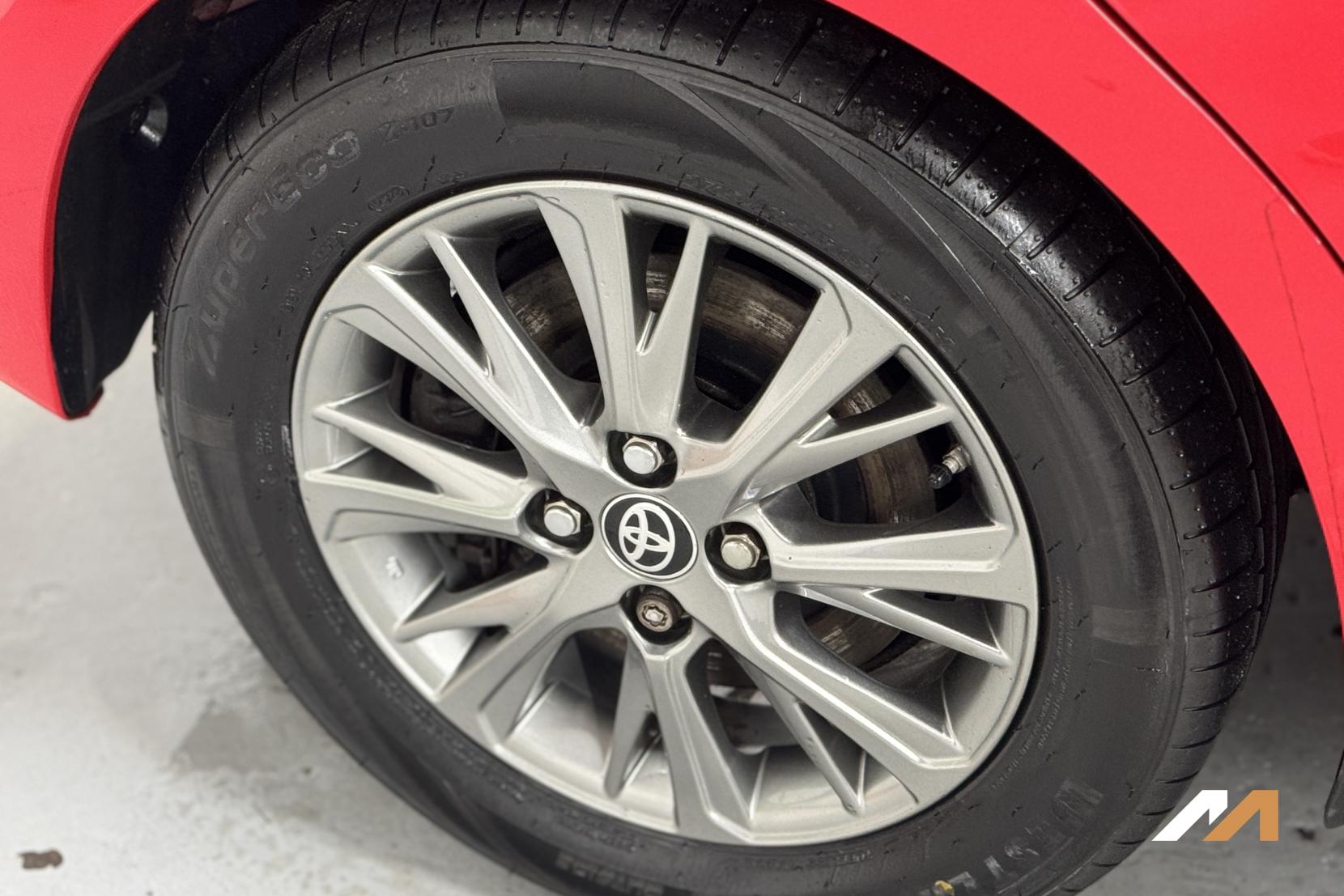 Toyota Yaris 1.5 VVT-h Icon Hatchback 5dr Petrol Hybrid E-CVT Euro 6 (s/s) (100 ps)