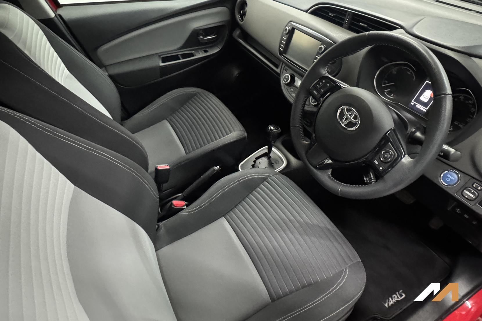 Toyota Yaris 1.5 VVT-h Icon Hatchback 5dr Petrol Hybrid E-CVT Euro 6 (s/s) (100 ps)