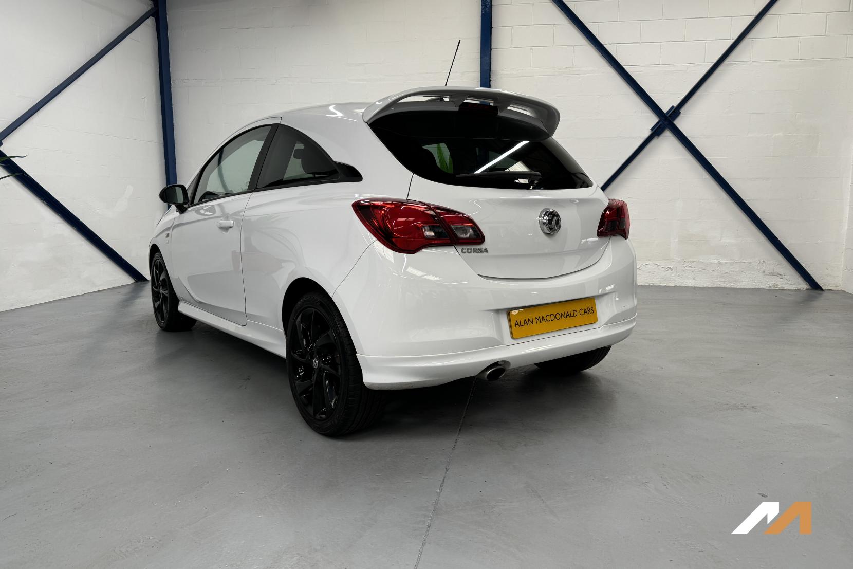 Vauxhall Corsa 1.4i ecoFLEX Limited Edition Hatchback 3dr Petrol Manual Euro 6 (75 ps)