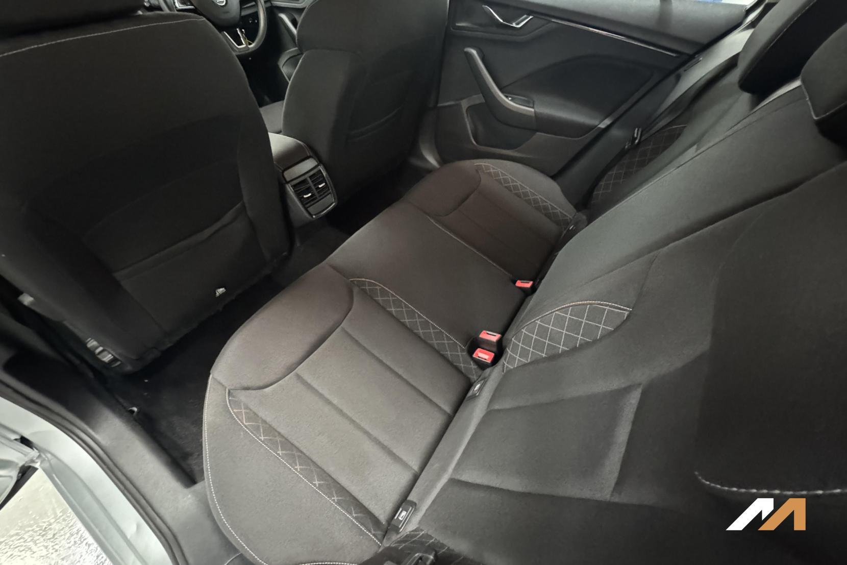Skoda Kamiq 1.0 TSI SE SUV 5dr Petrol Manual Euro 6 (s/s) (95 ps)
