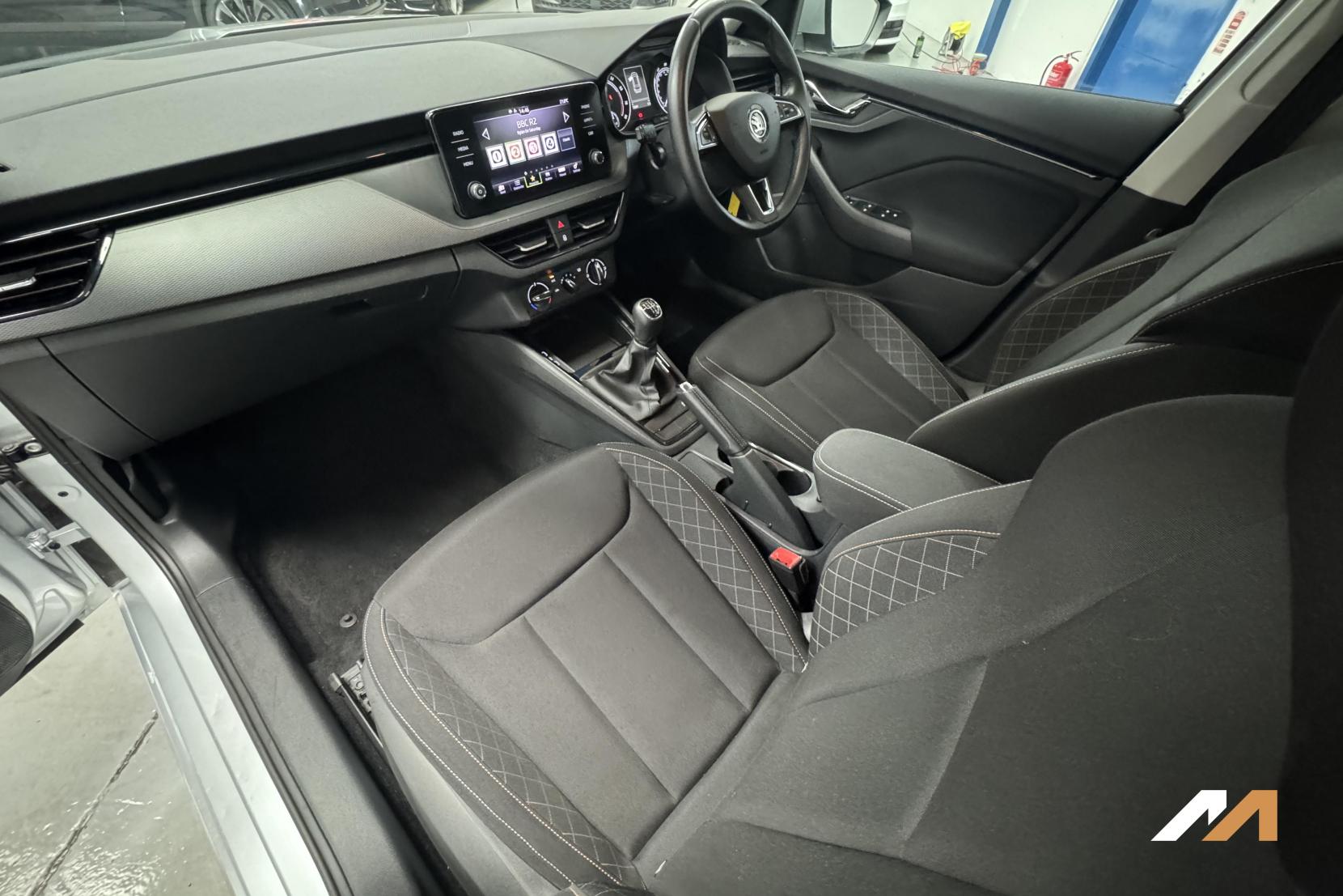 Skoda Kamiq 1.0 TSI SE SUV 5dr Petrol Manual Euro 6 (s/s) (95 ps)