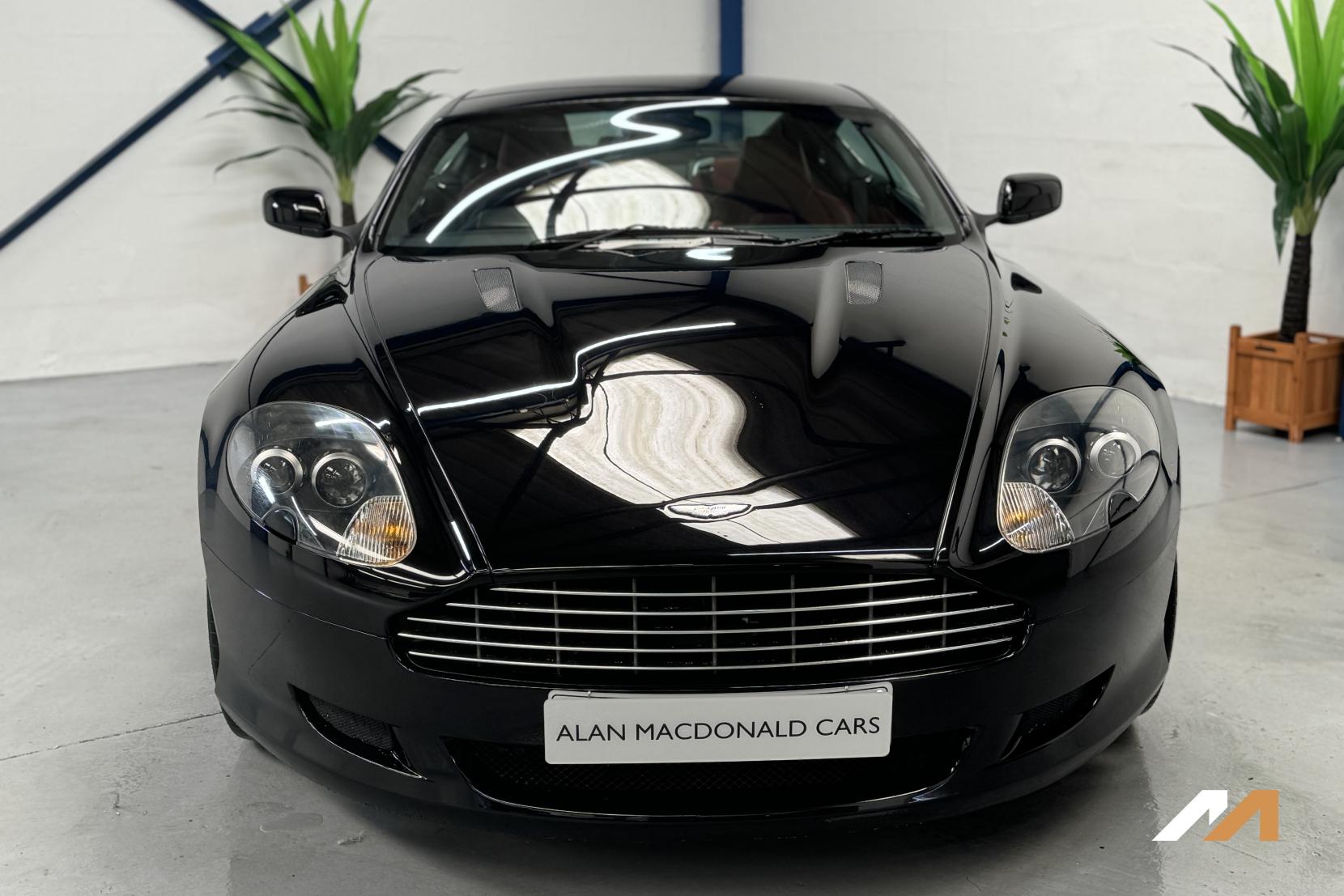 Aston Martin DB9 6.0 Coupe (2003 - 2008)