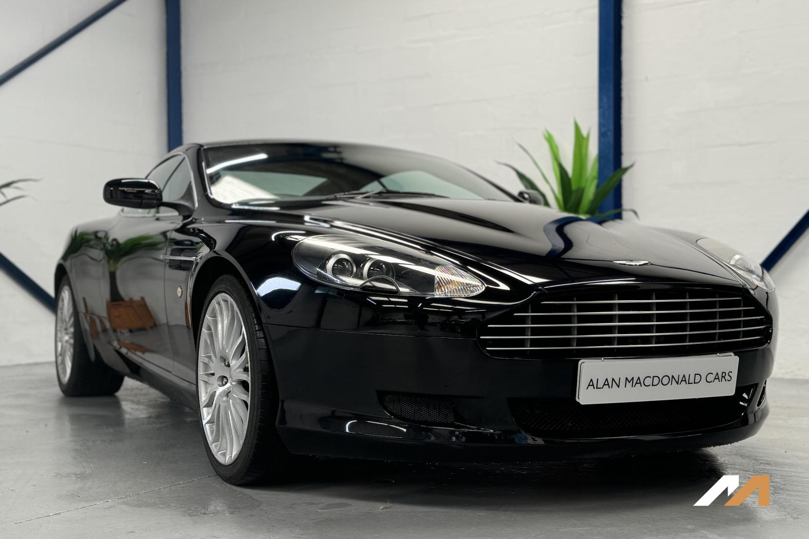 Aston Martin DB9 6.0 Coupe (2003 - 2008)