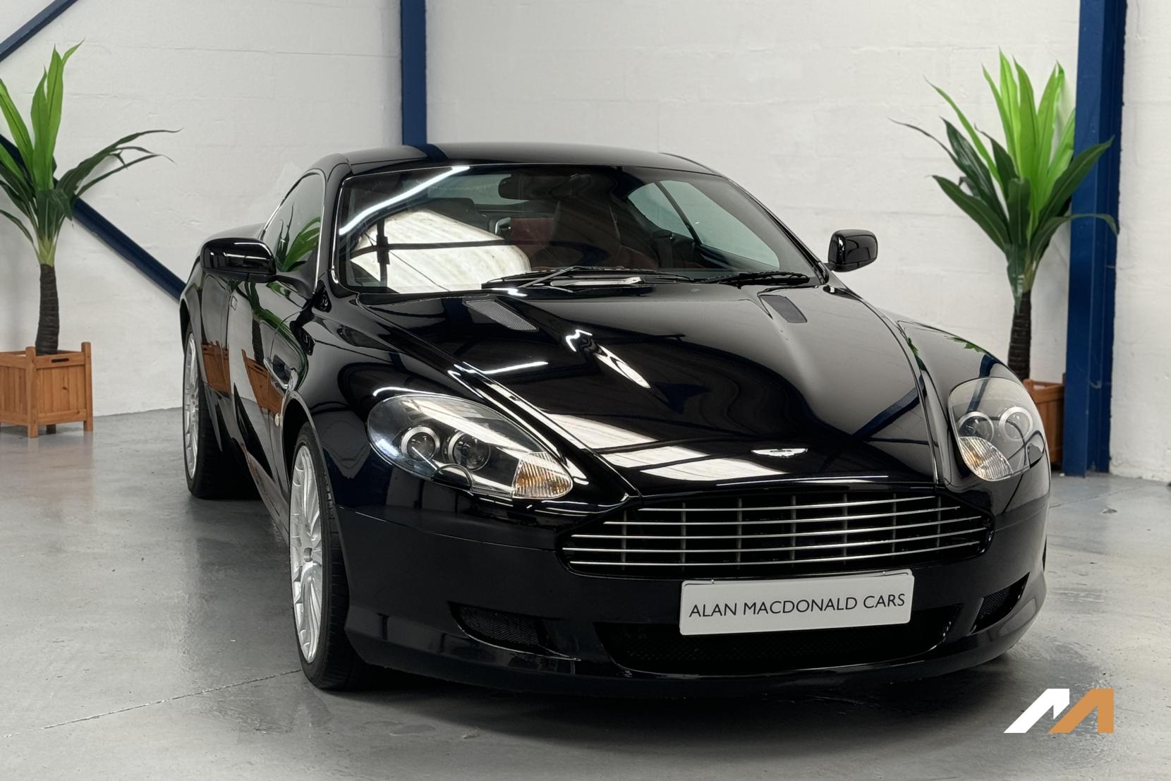 Aston Martin DB9 6.0 Coupe (2003 - 2008)