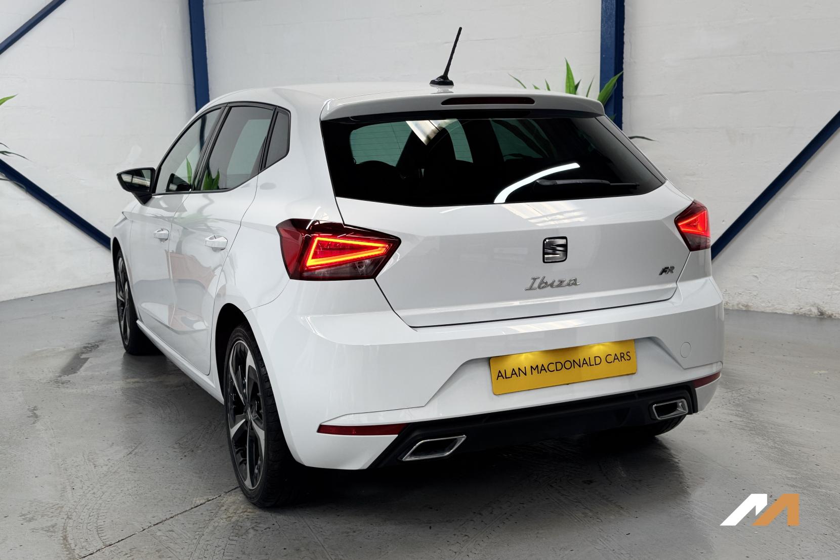SEAT Ibiza 1.0 TSI FR Sport Hatchback 5dr Petrol Manual Euro 6 (s/s) (110 ps)