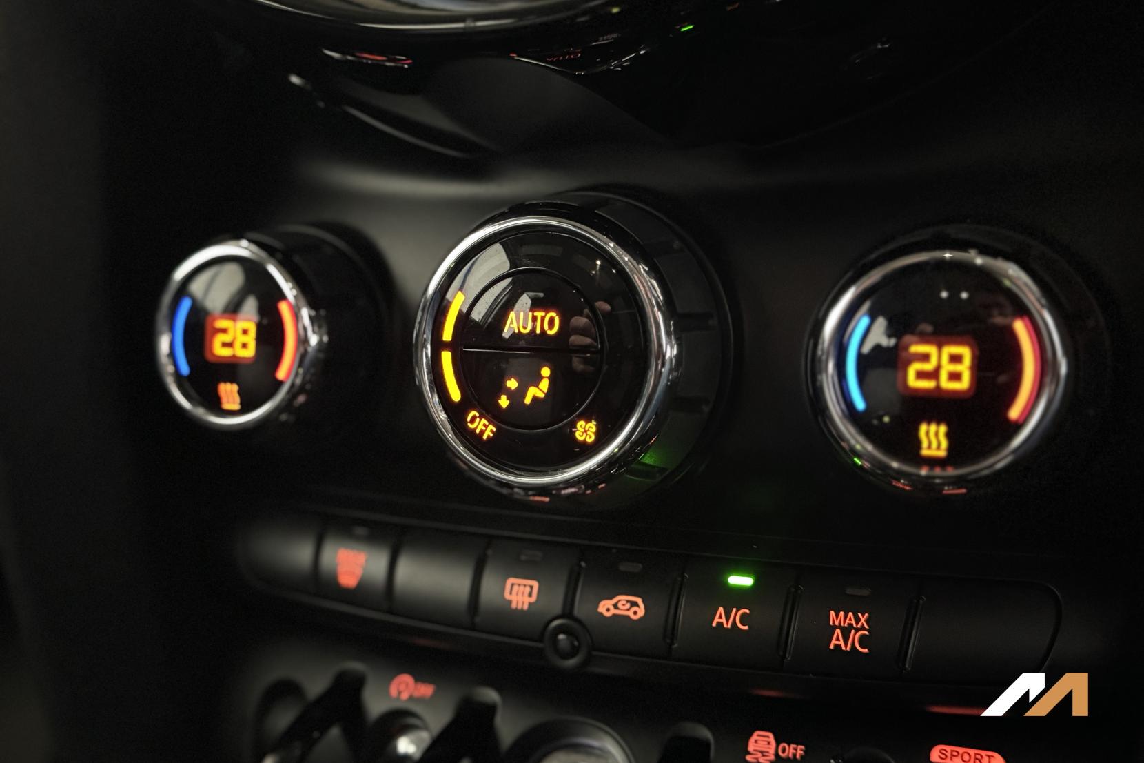 MINI Hatch 1.5 Cooper Hatchback 5dr Petrol Steptronic Euro 6 (s/s) (136 ps)