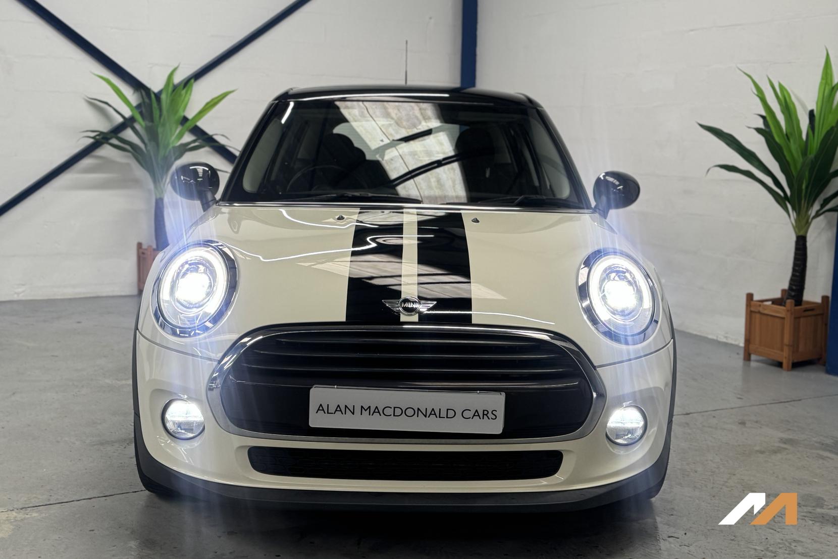 MINI Hatch 1.5 Cooper Hatchback 5dr Petrol Steptronic Euro 6 (s/s) (136 ps)