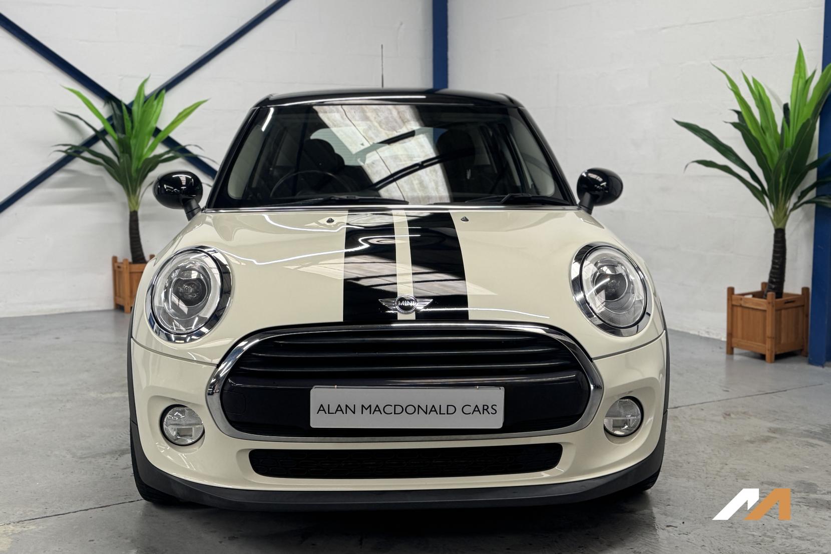 MINI Hatch 1.5 Cooper Hatchback 5dr Petrol Steptronic Euro 6 (s/s) (136 ps)