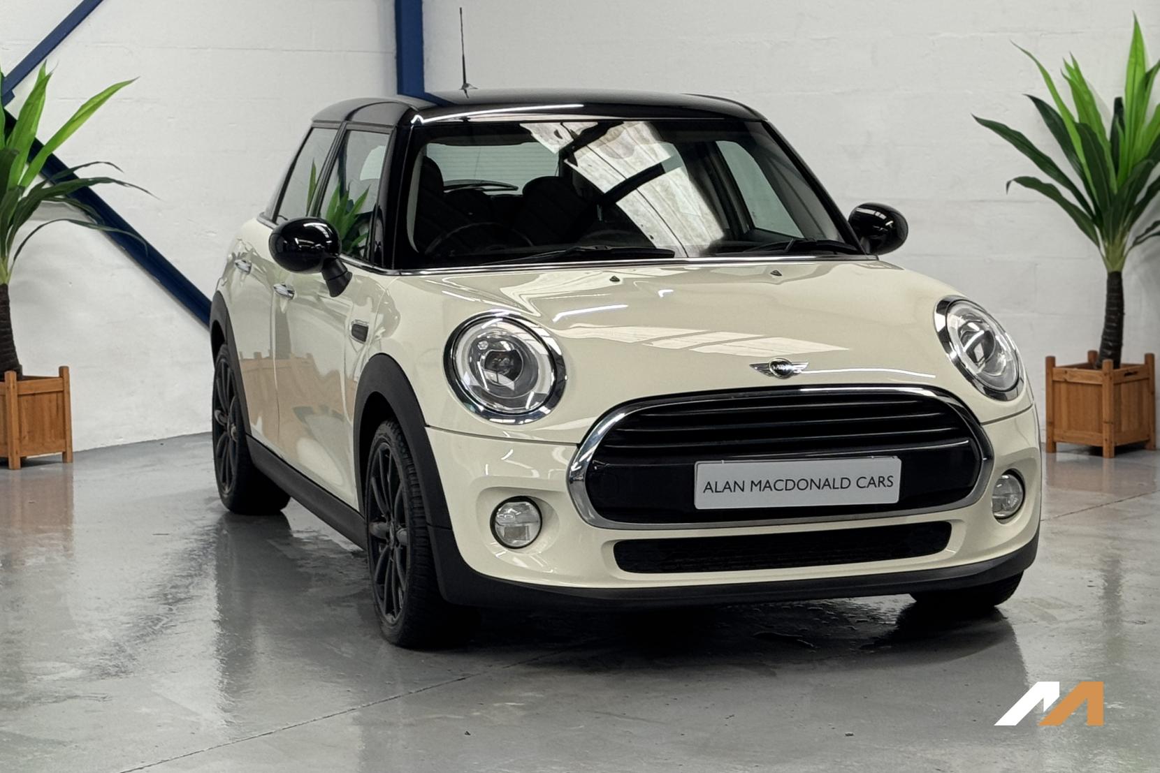 MINI Hatch 1.5 Cooper Hatchback 5dr Petrol Steptronic Euro 6 (s/s) (136 ps)