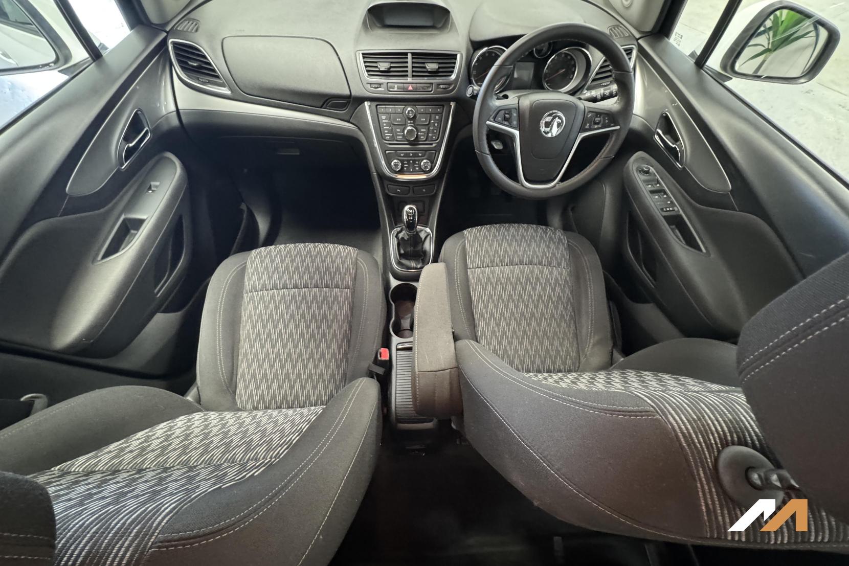 Vauxhall Mokka 1.6i Exclusiv SUV 5dr Petrol Manual 2WD Euro 6 (s/s) (115 ps)