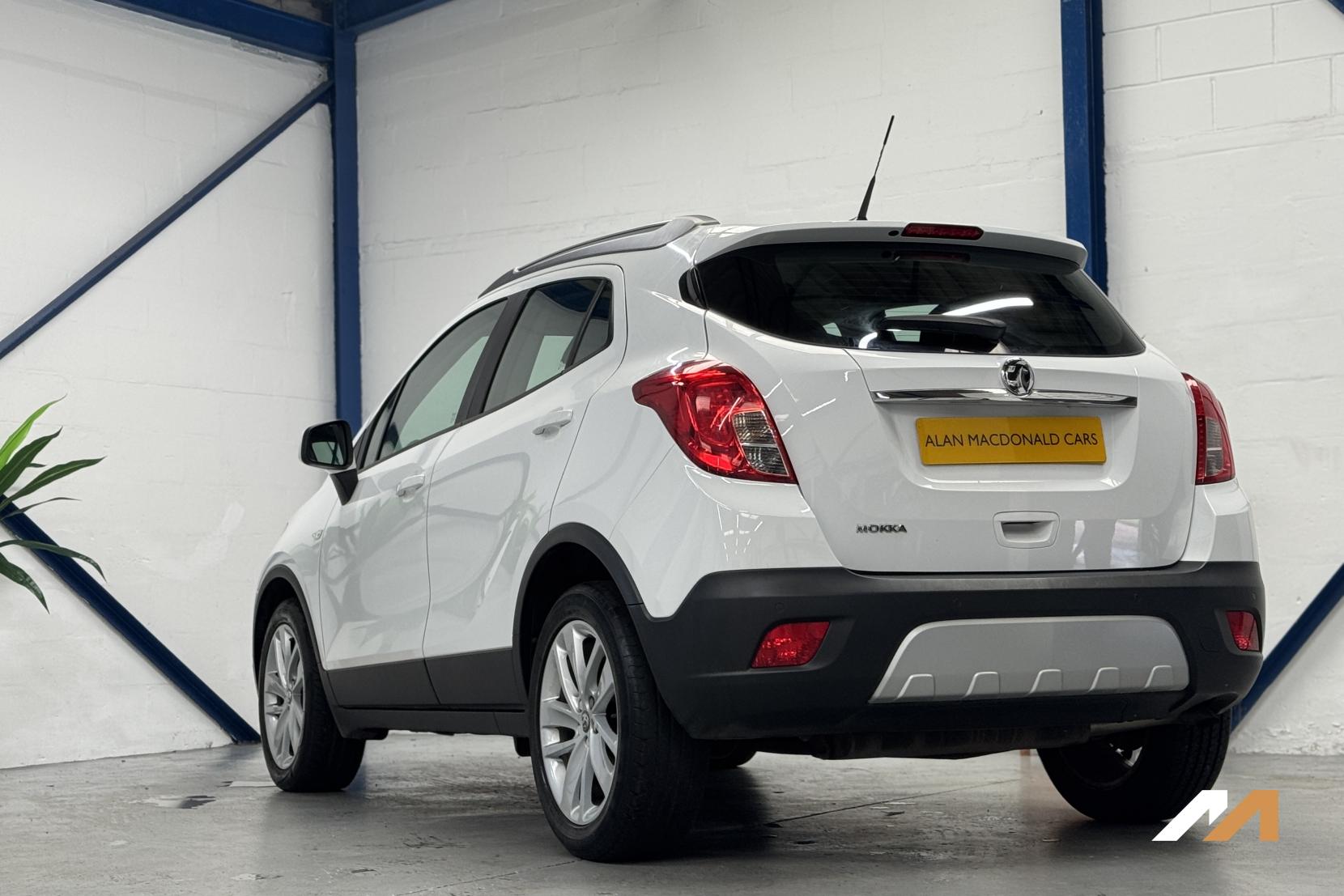 Vauxhall Mokka 1.6i Exclusiv SUV 5dr Petrol Manual 2WD Euro 6 (s/s) (115 ps)
